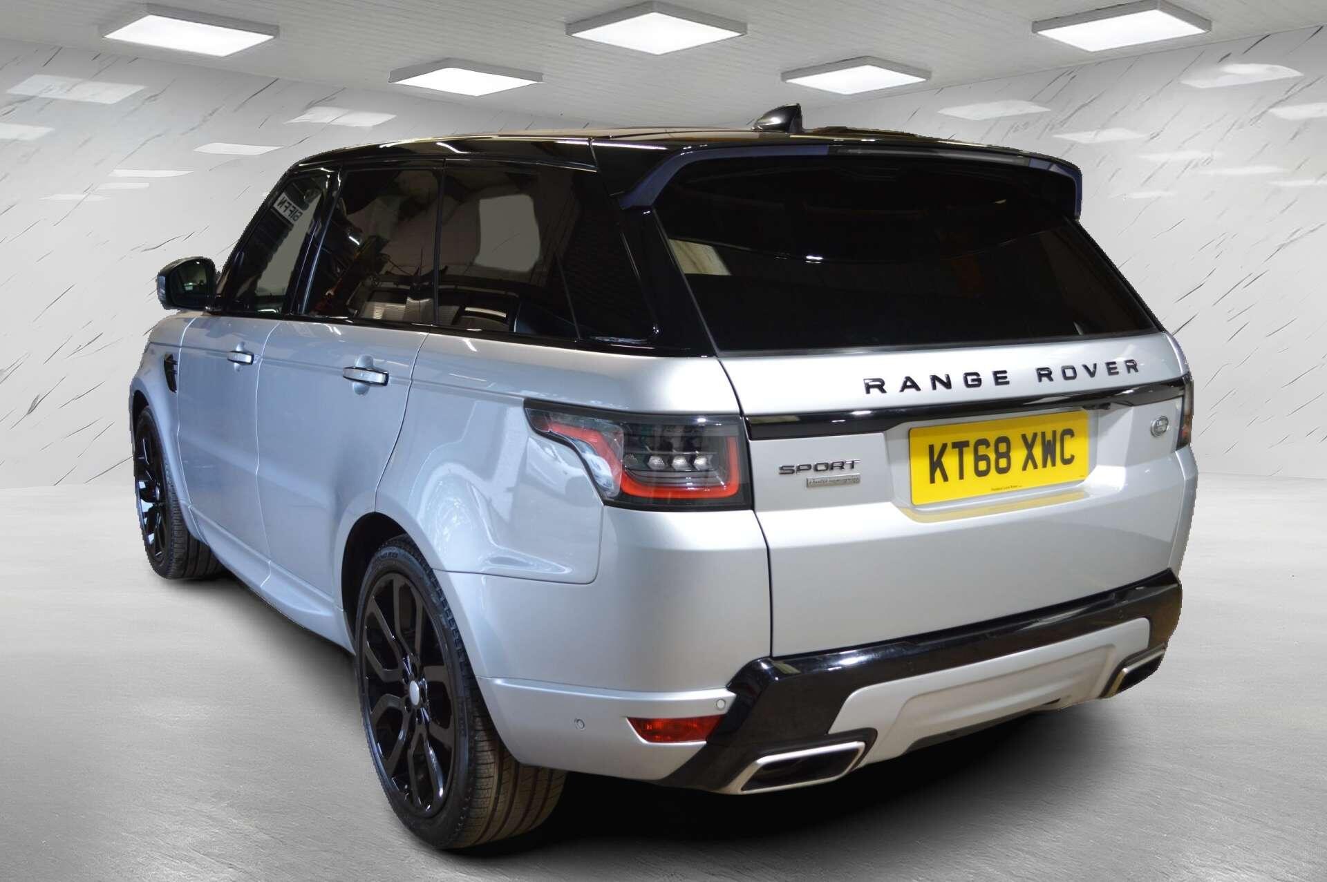 Land Rover Range Rover Sport view 8