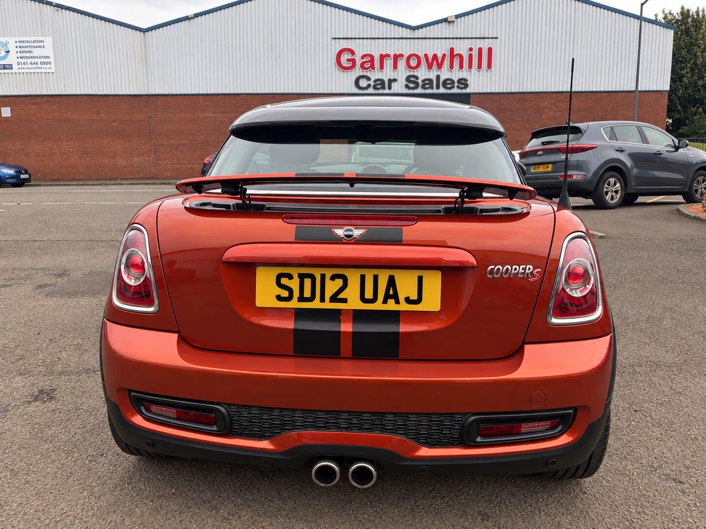 Mini Coupe view 9