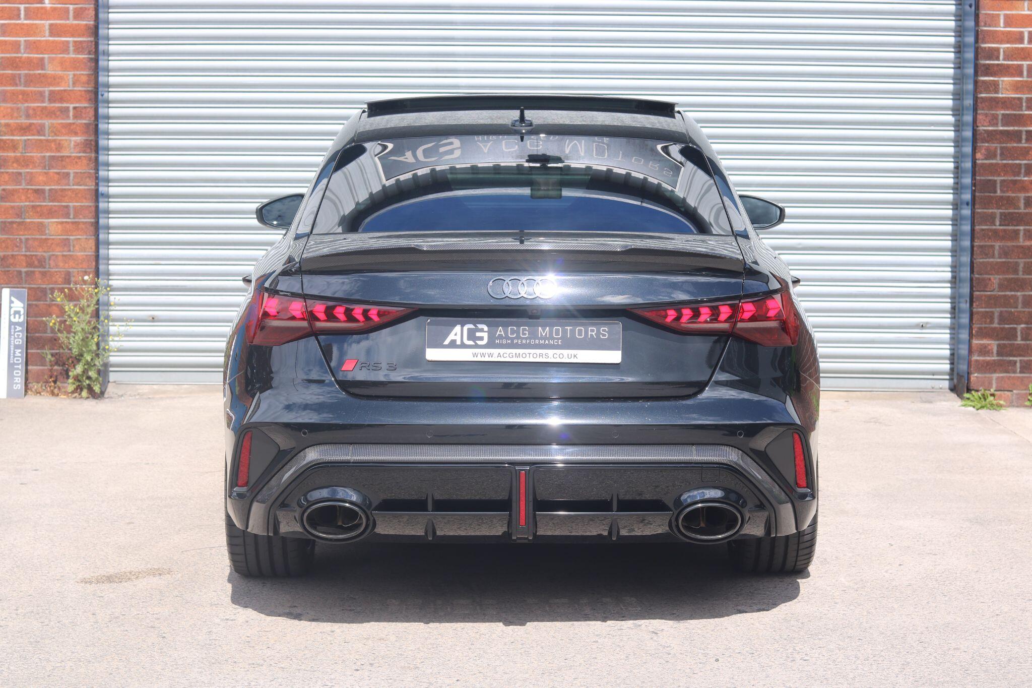 Audi RS3 view 4