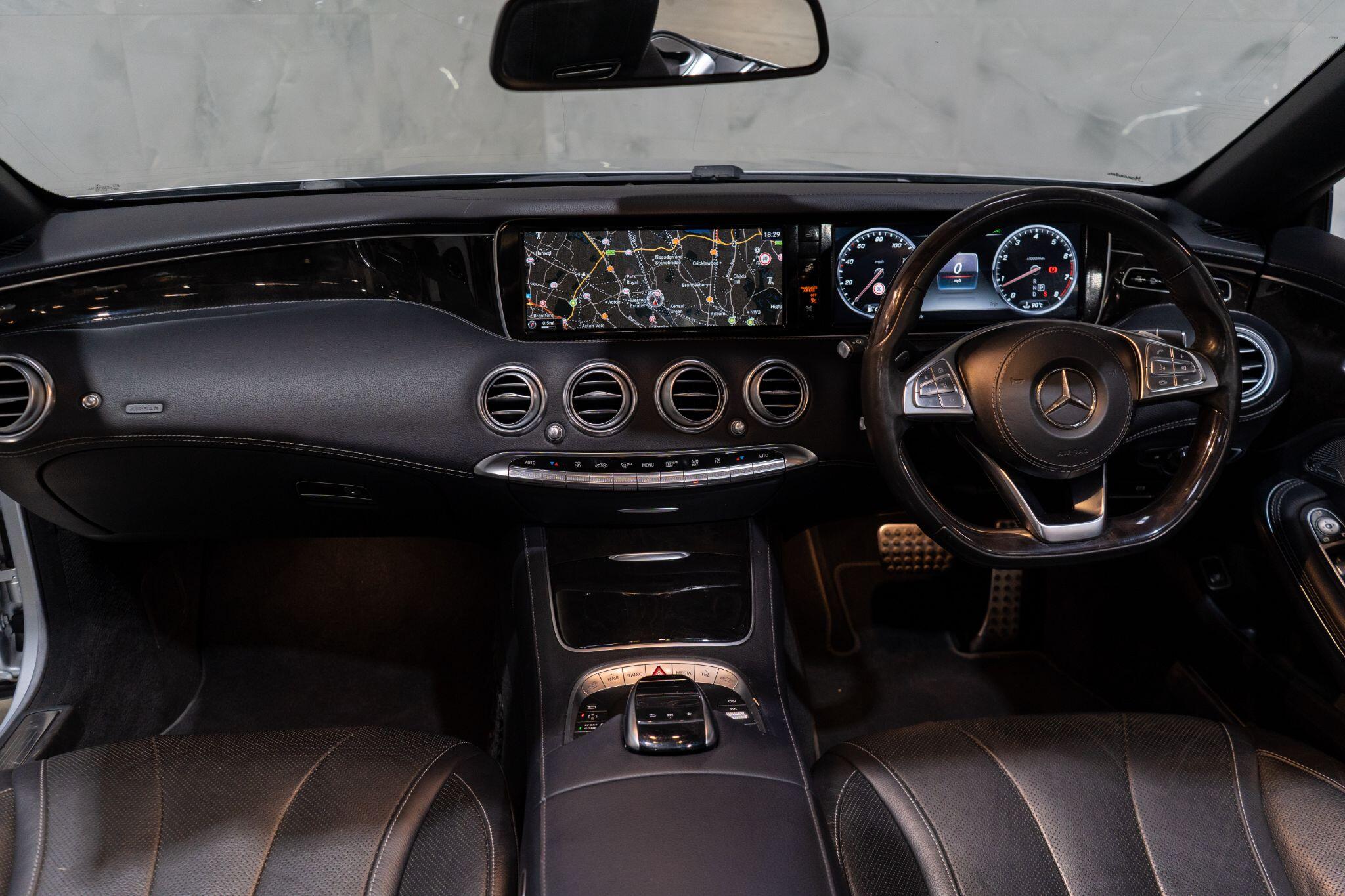Mercedes-Benz S-Class view 11