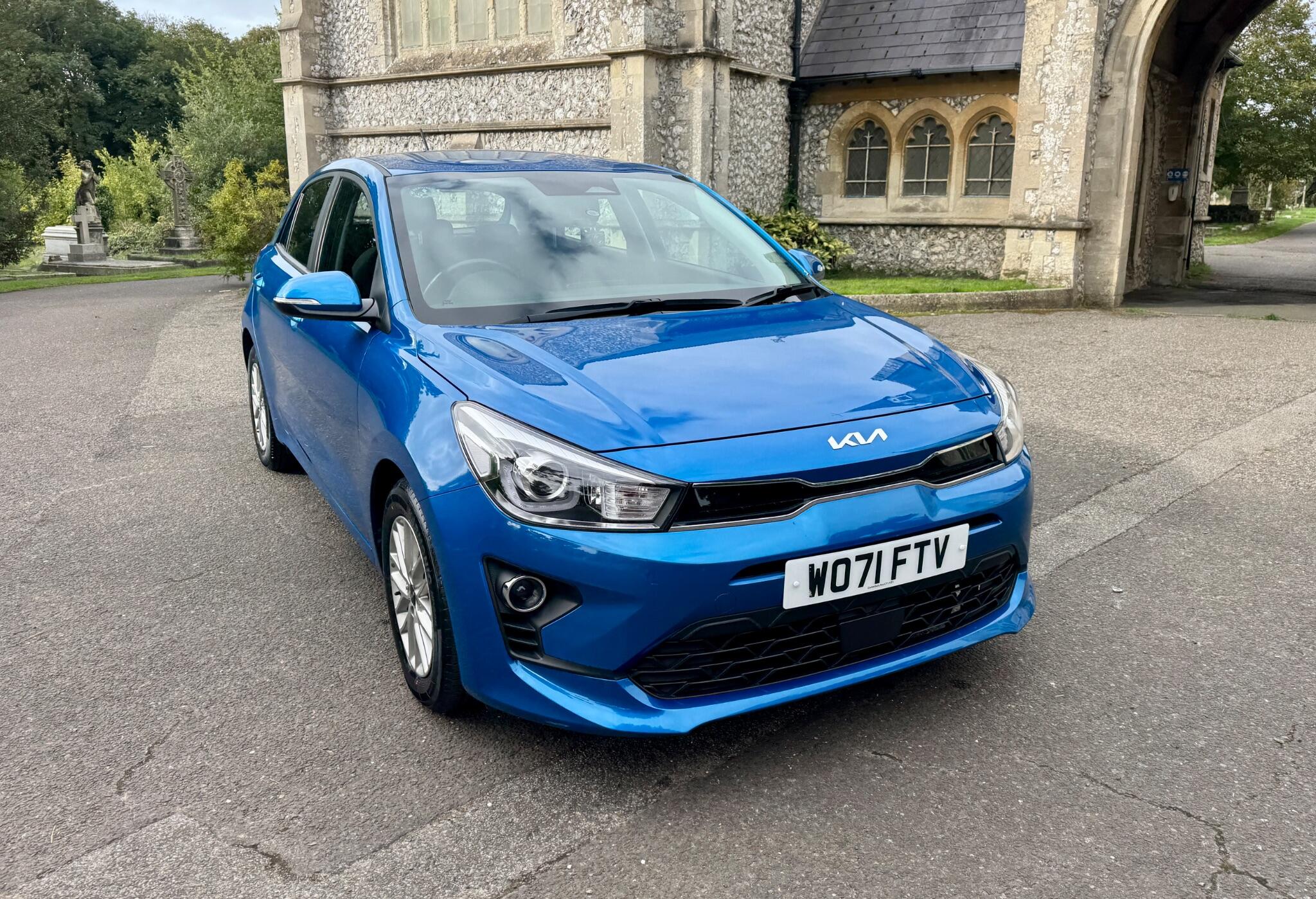 Kia Rio view 2