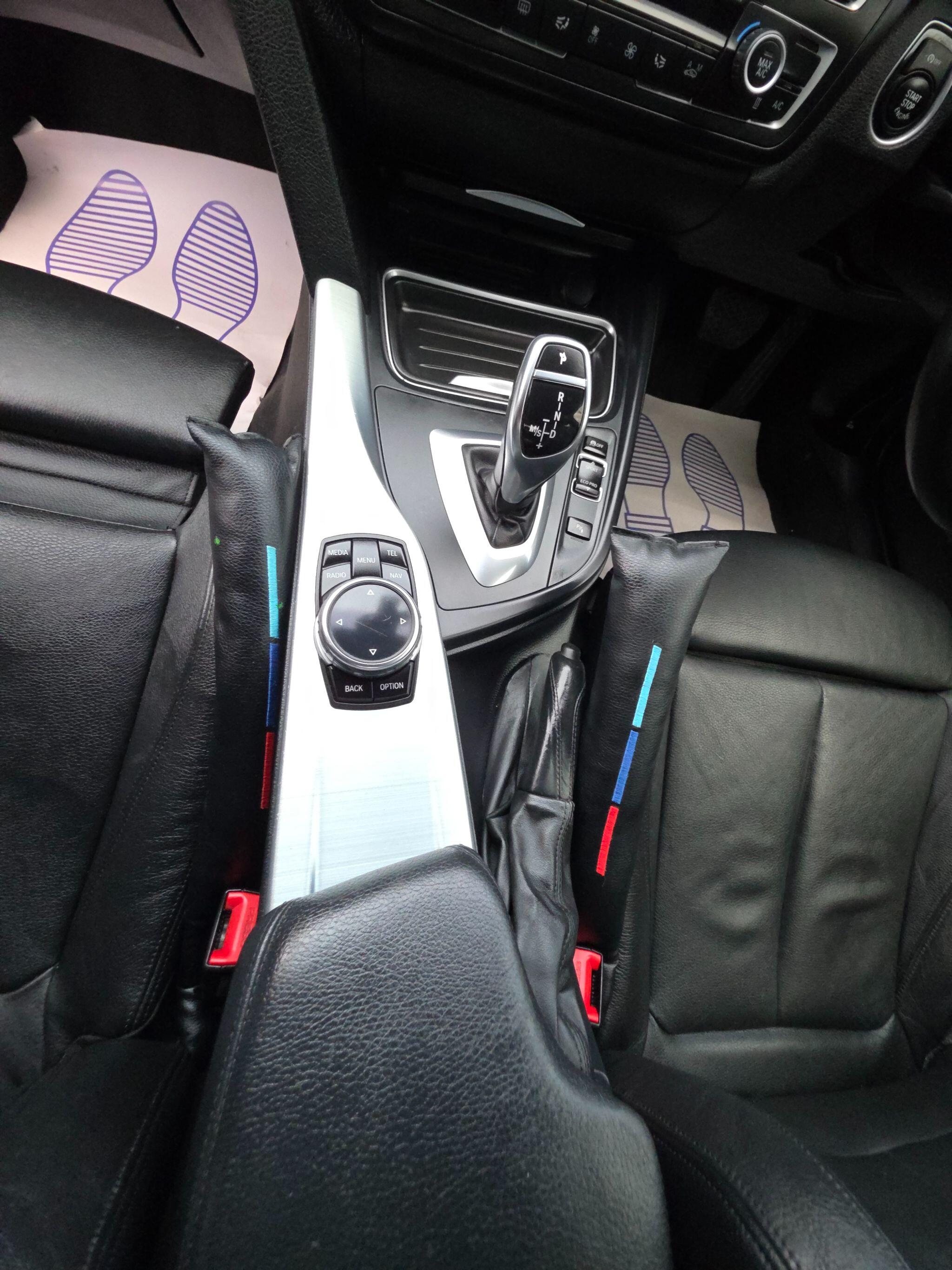 2013 BMW 3 Series image 14