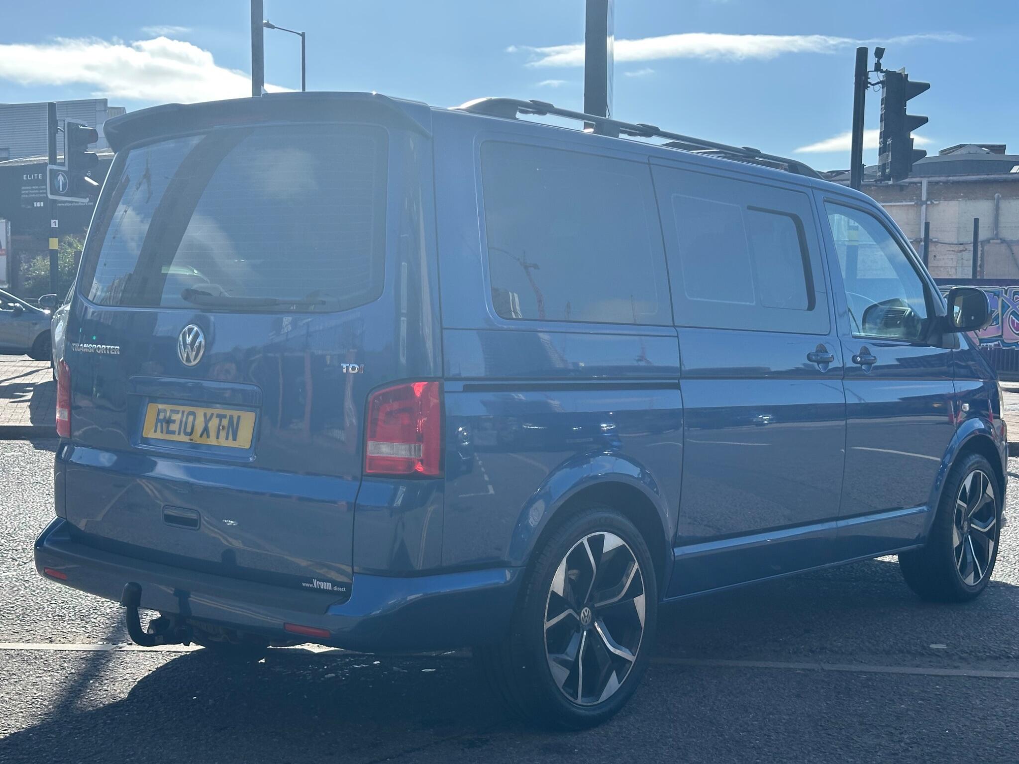 Volkswagen Transporter view 35