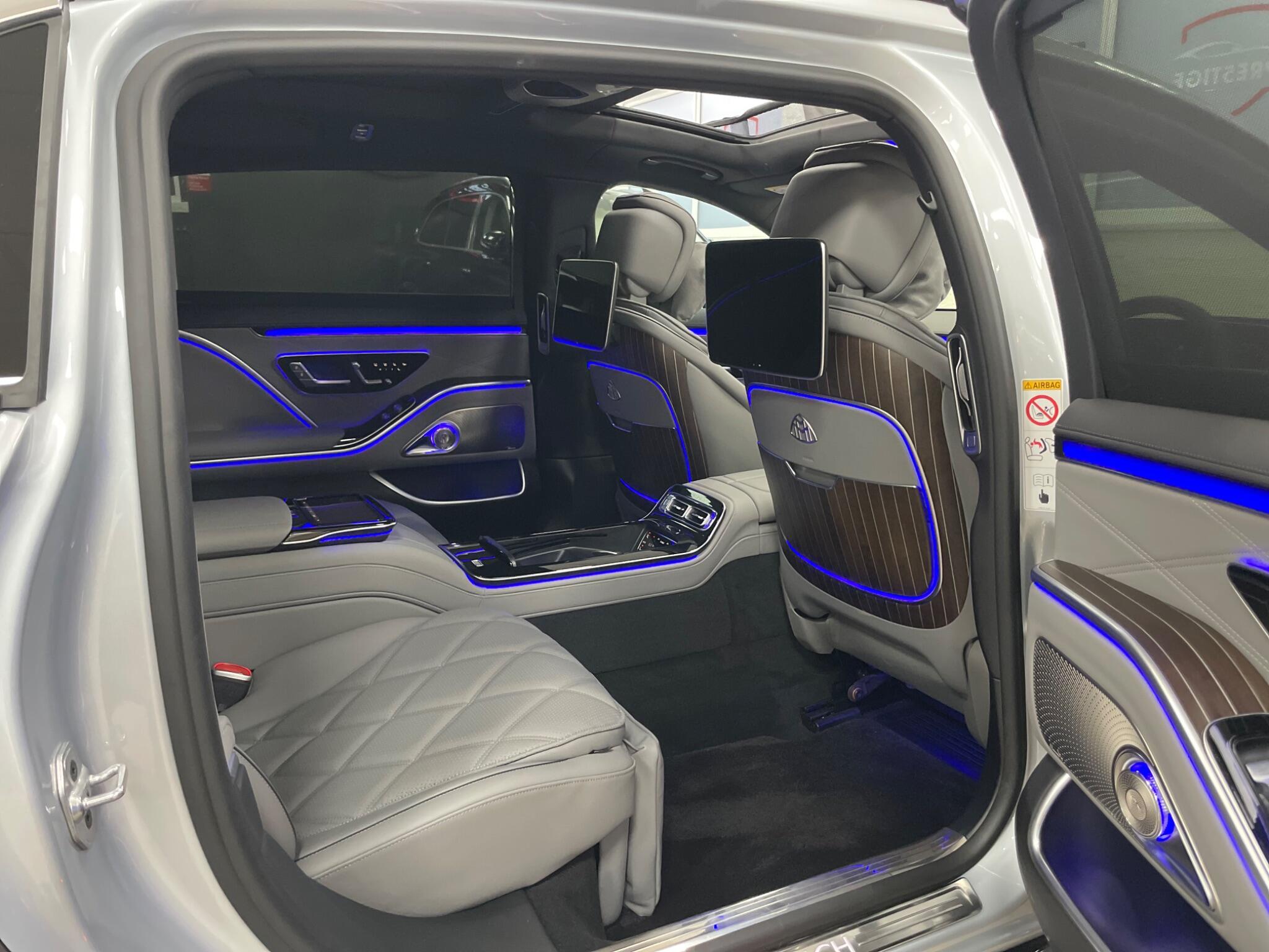 Mercedes-Benz S-Class view 63