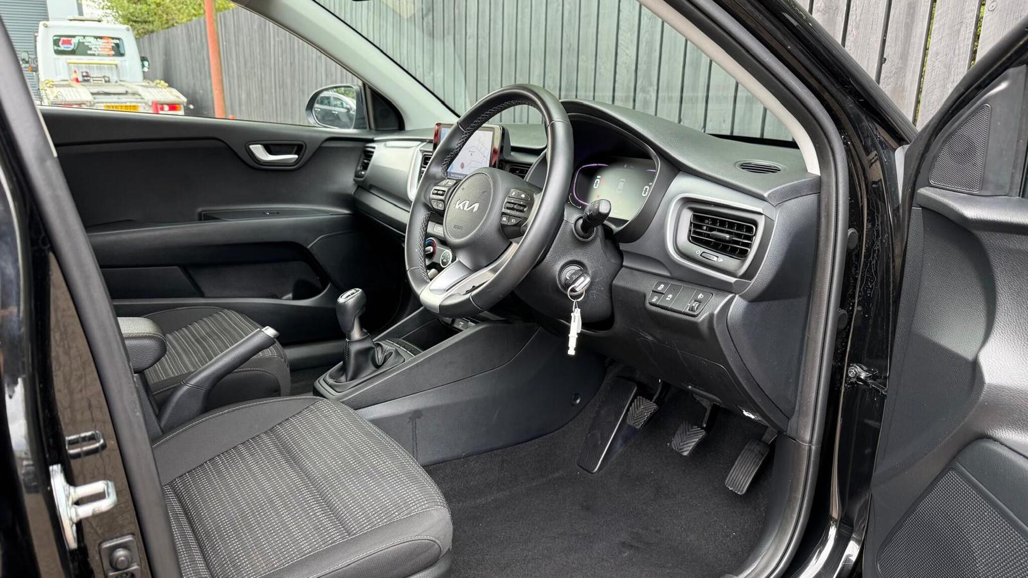 Kia Stonic view 22