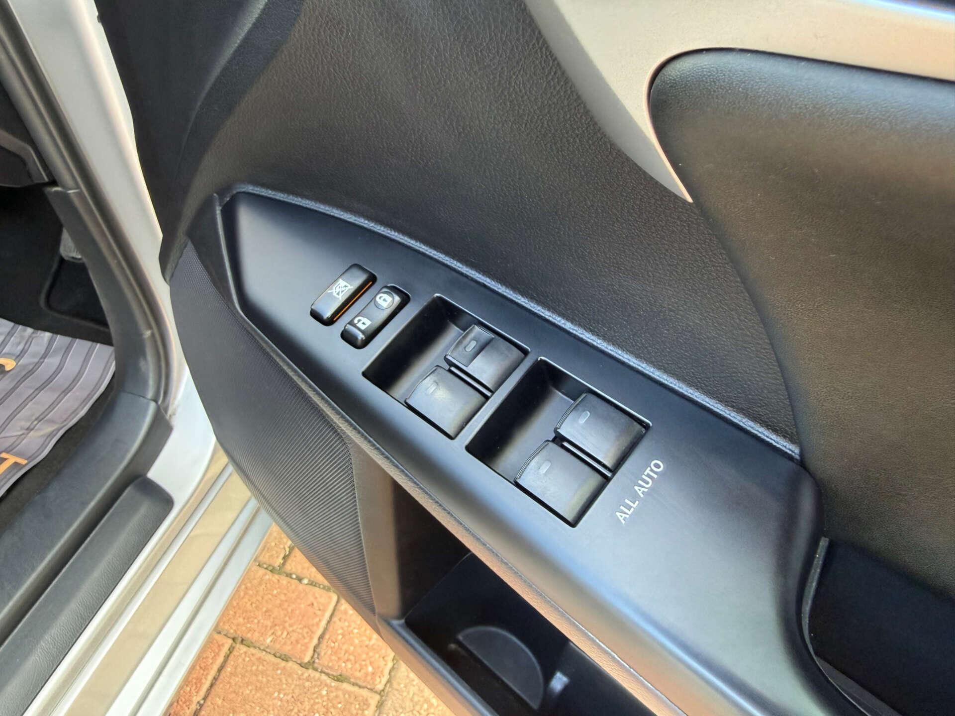 Lexus CT view 34