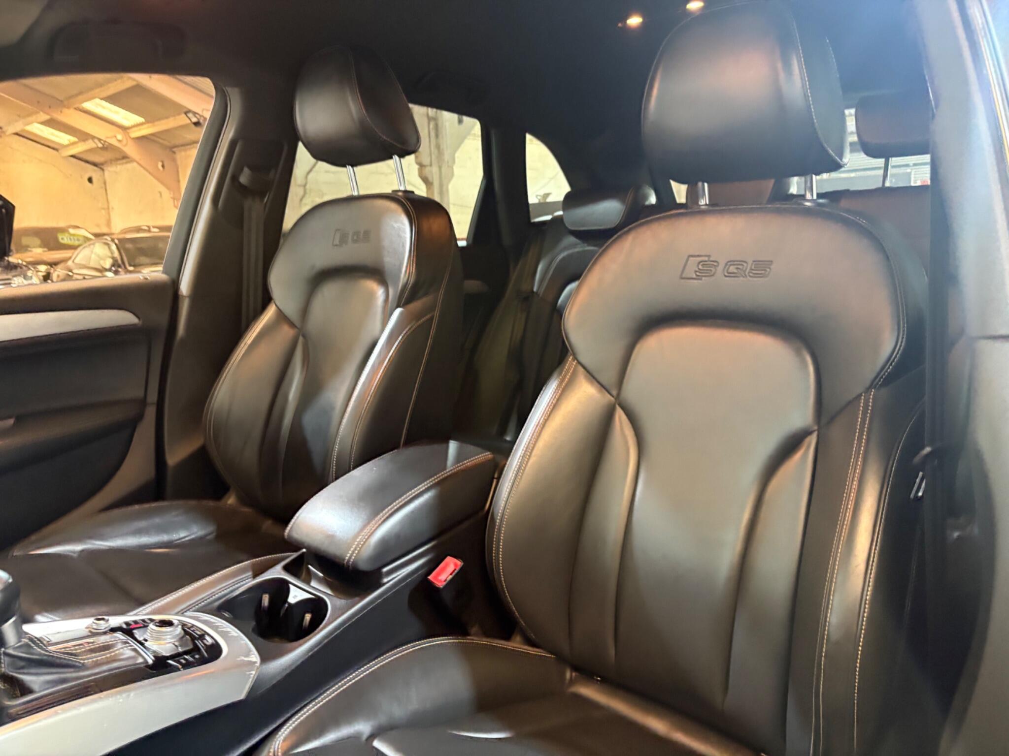 Audi SQ5 view 57
