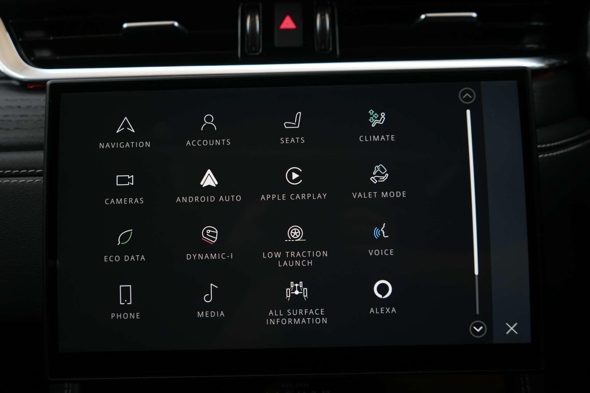 Jaguar F-Pace view 34