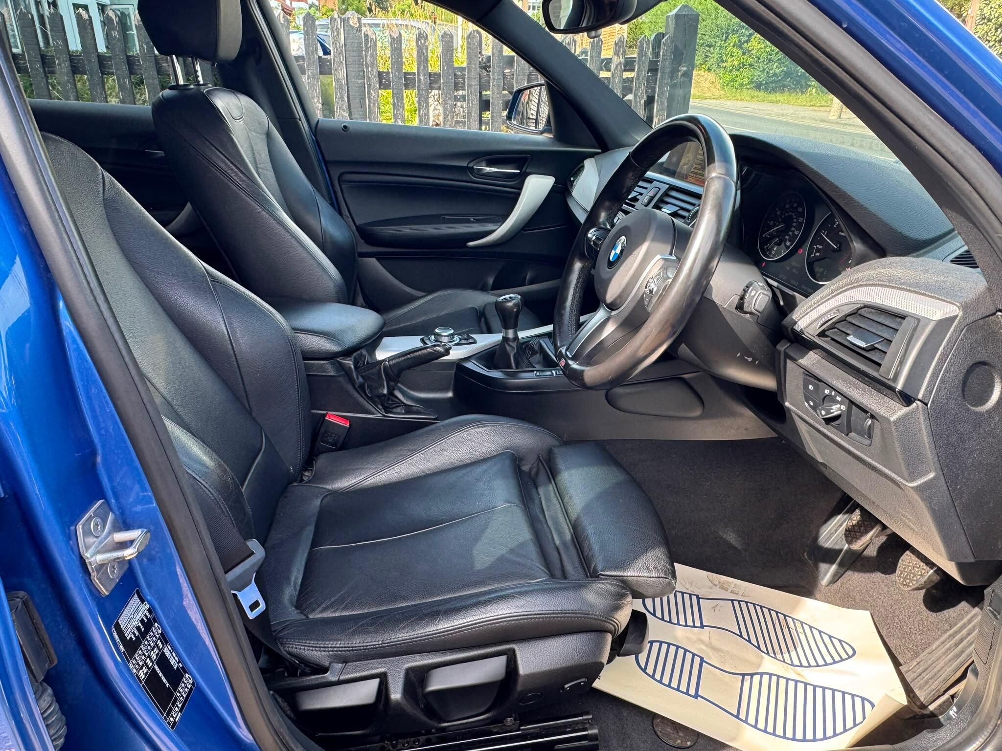 BMW 1 Series view 3