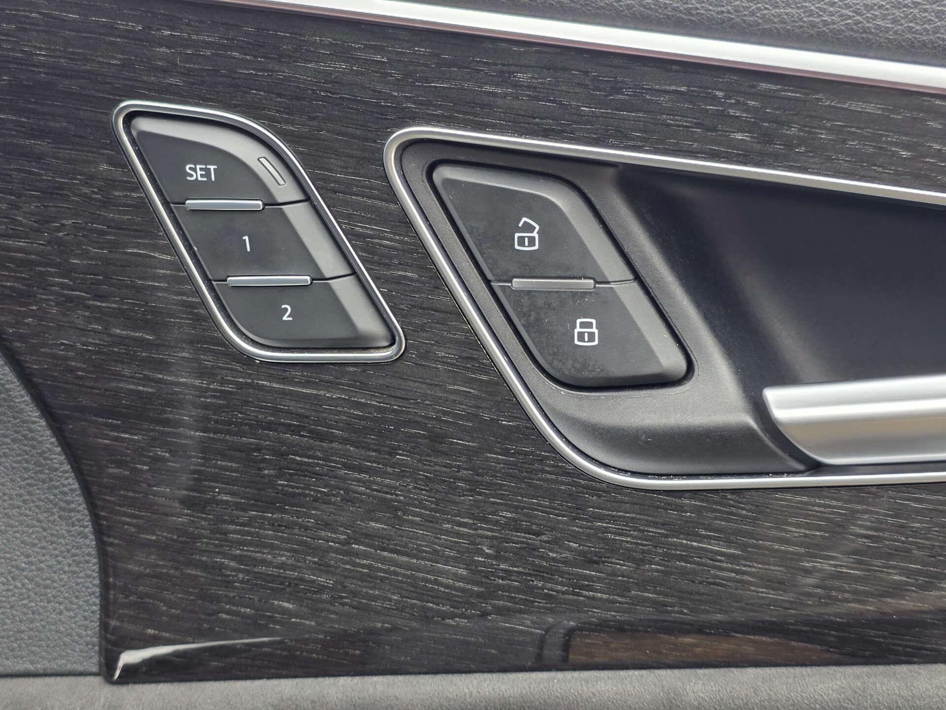 Audi Q7 view 38