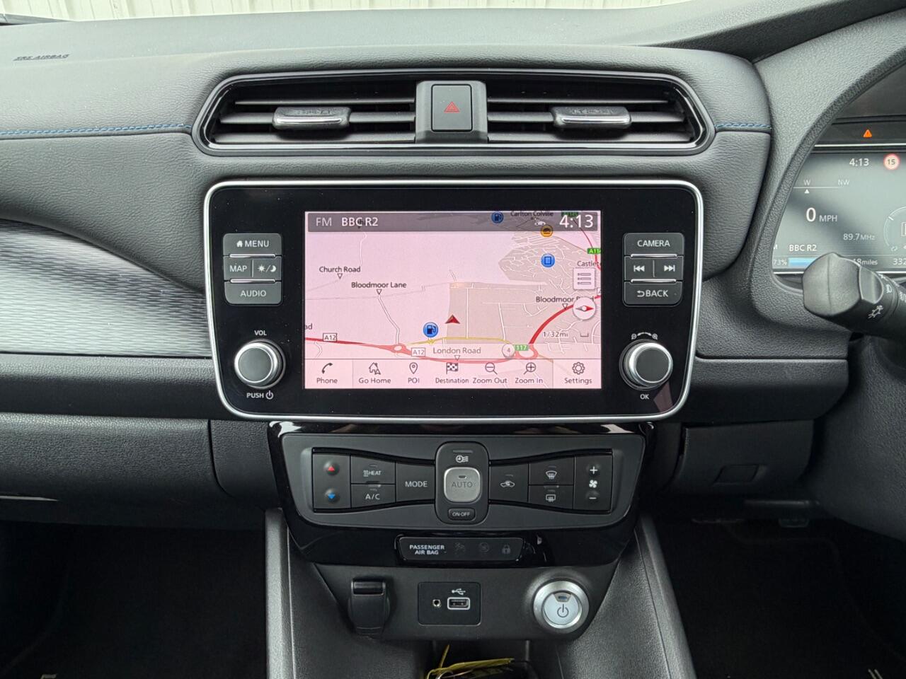 Nissan Leaf view 21