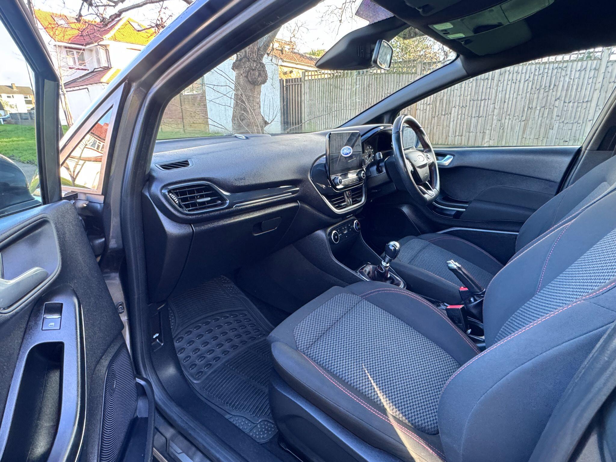 2019 Ford Fiesta 1.0T EcoBoost ST-Line Euro 6 (s/s) 5dr • 46,000 miles image 19