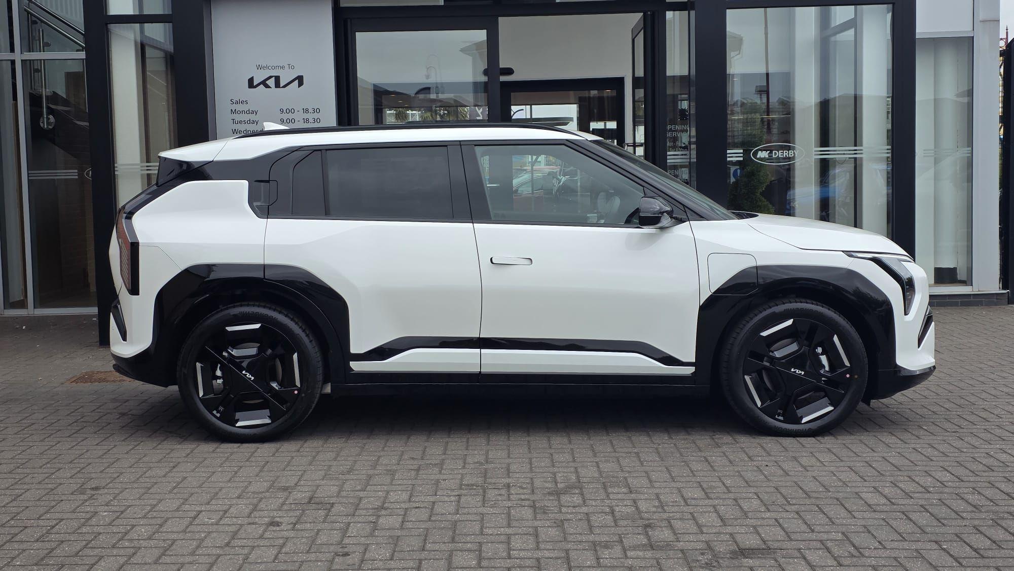 Kia Ev3 view 5