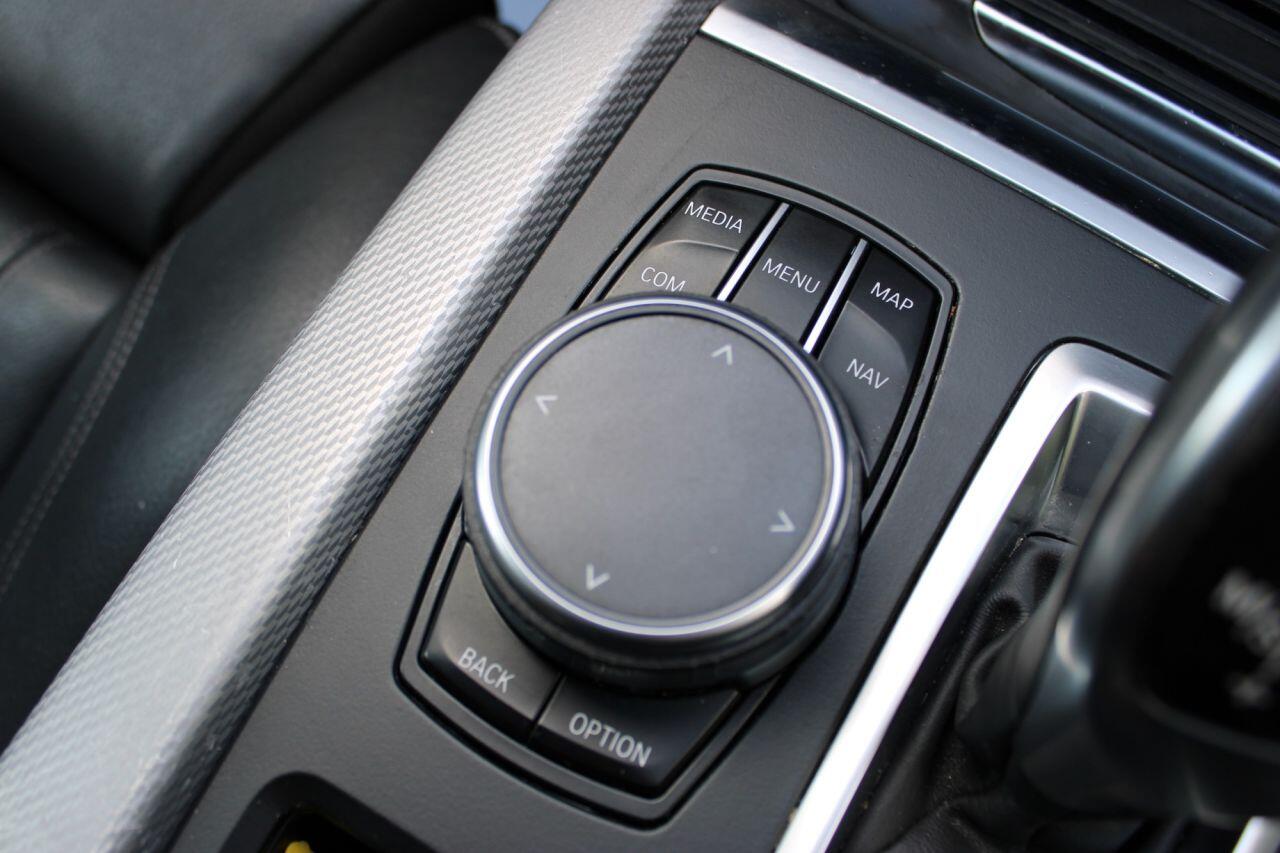 BMW X5 view 42