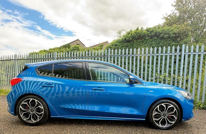 2018 Ford Focus image 16