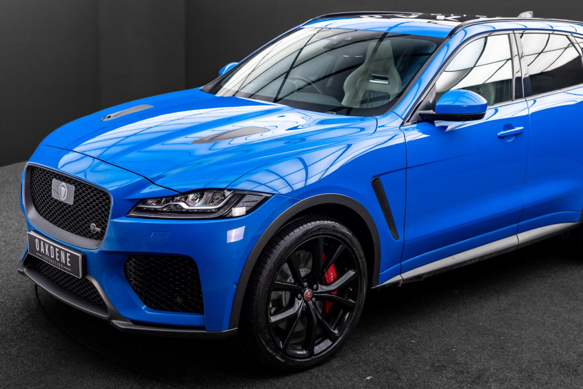 Jaguar F-Pace view 14