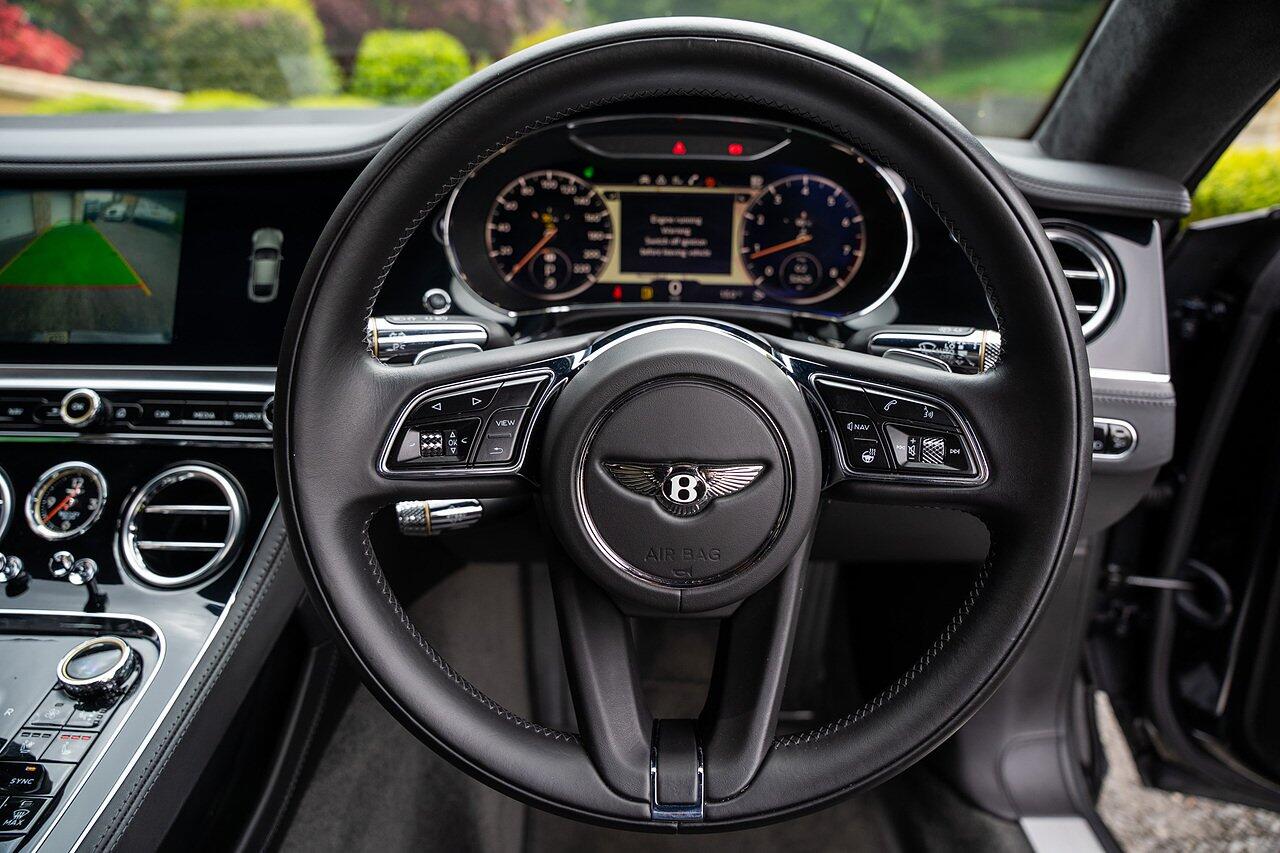 Bentley Continental view 80