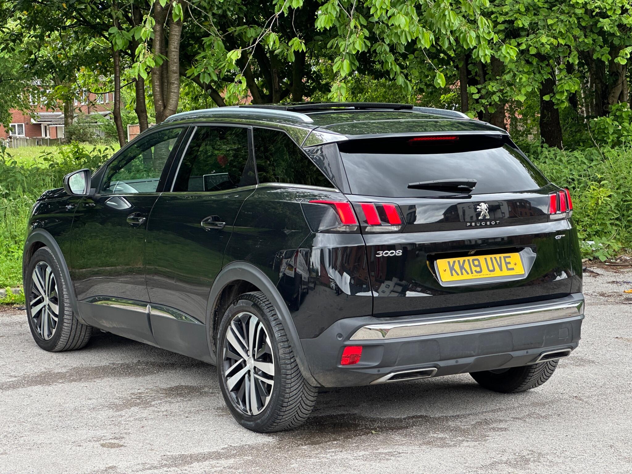 Peugeot 3008 view 10