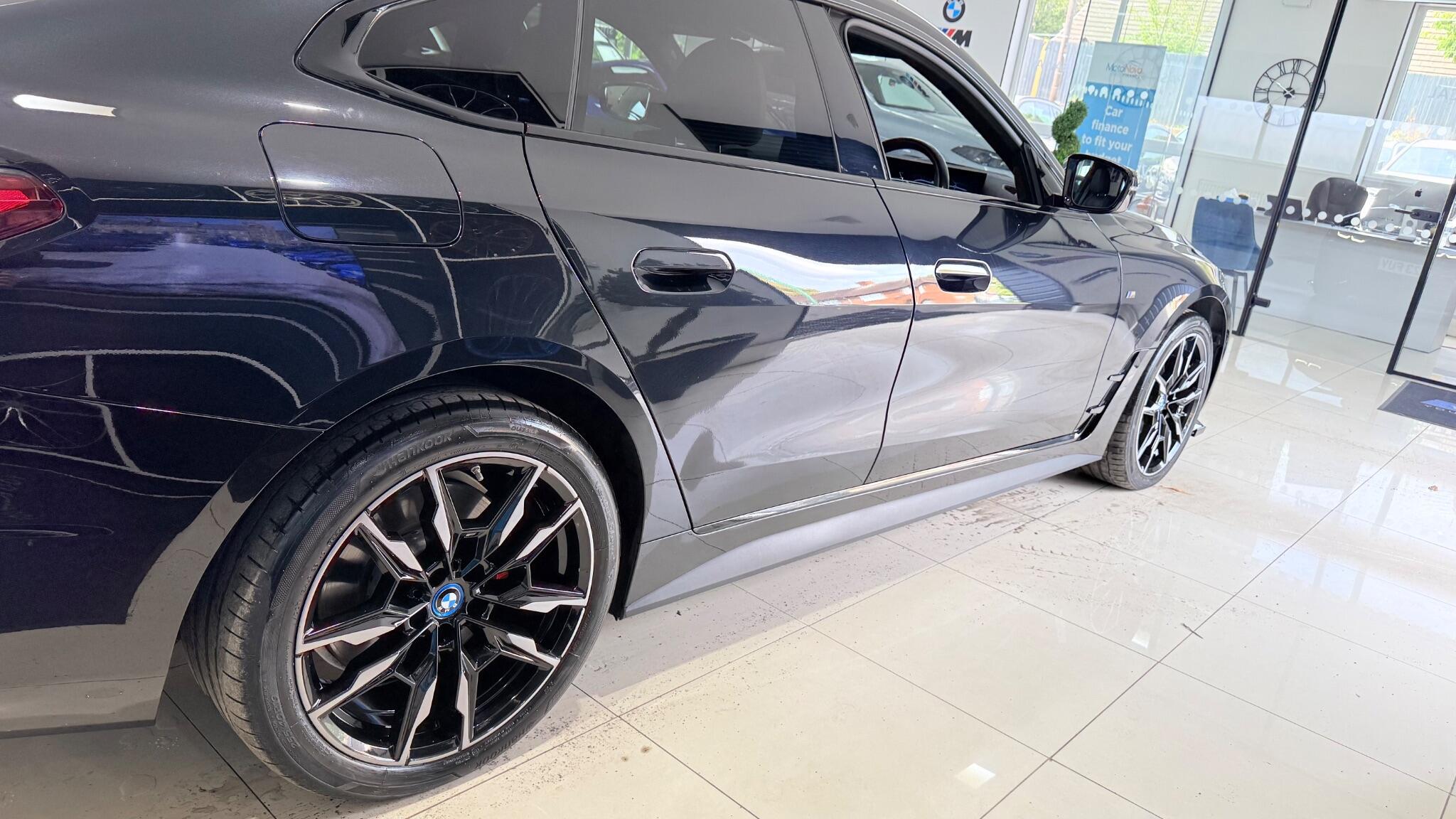 BMW I4 view 50