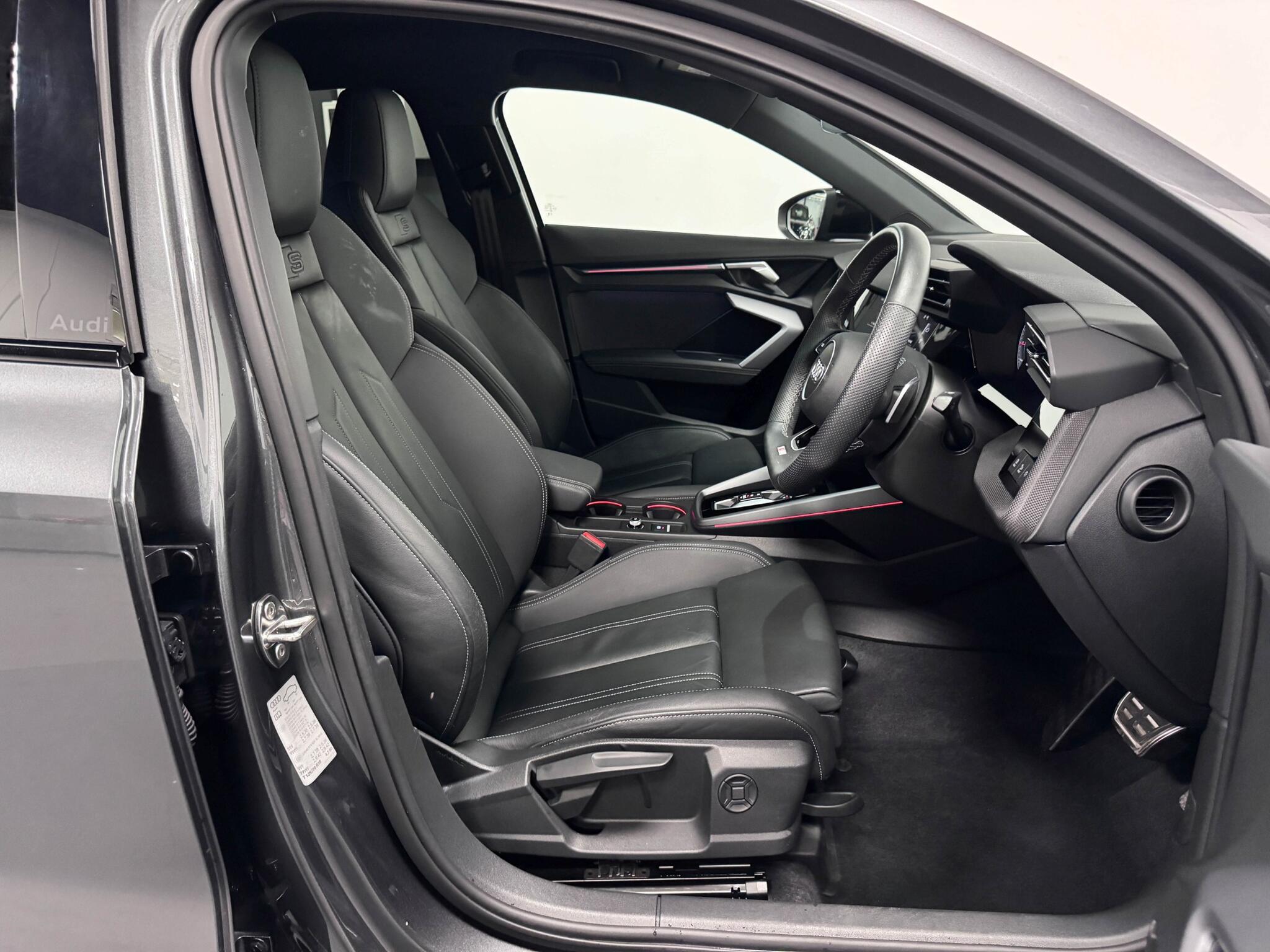 Audi A3 view 24
