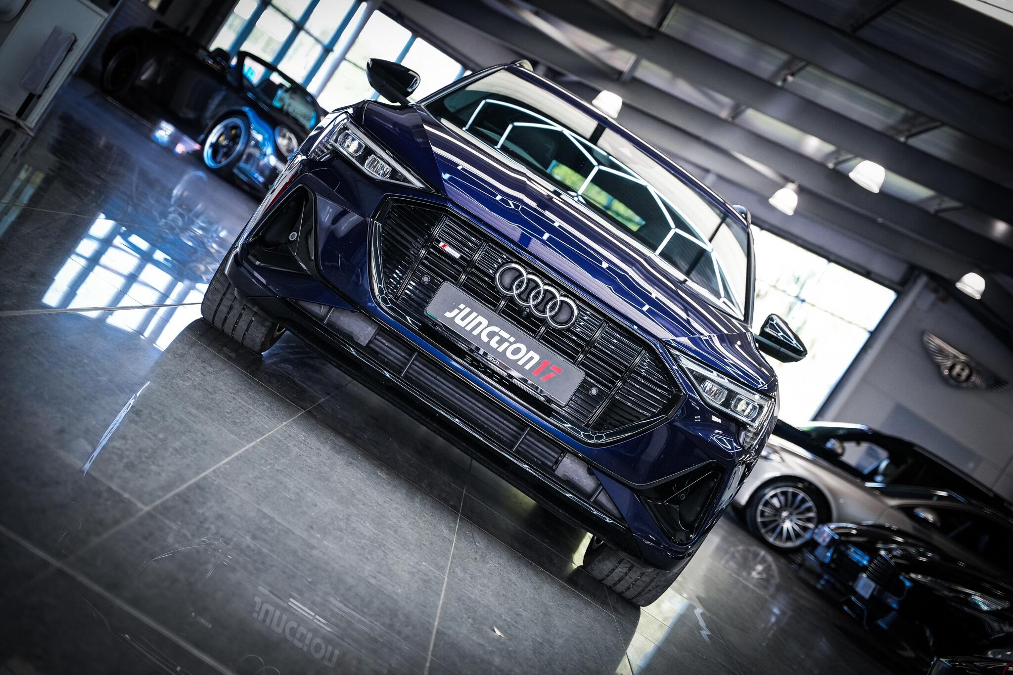 Audi E-Tron view 4