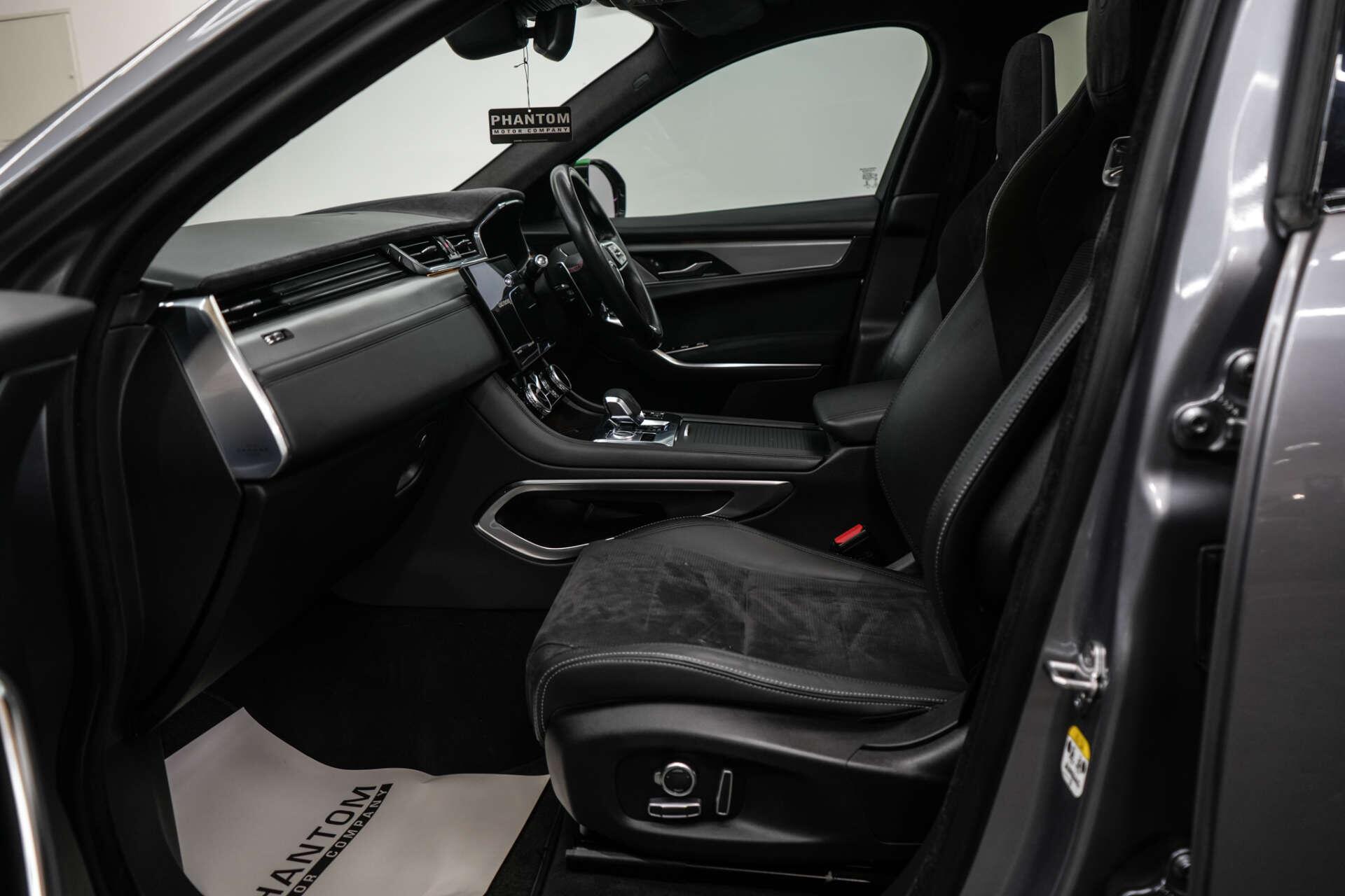 Jaguar F-Pace view 27
