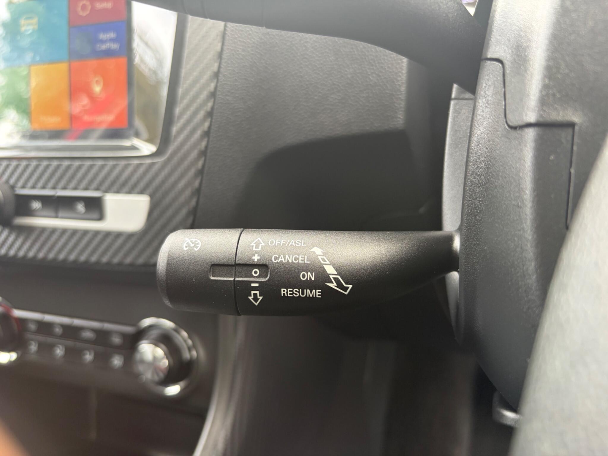 MG ZS view 52