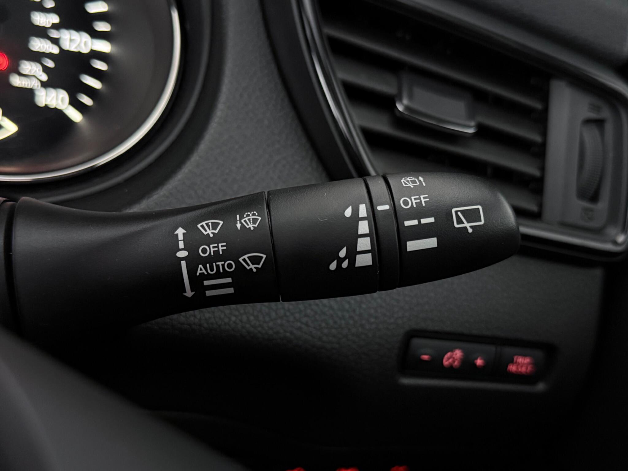Nissan X-Trail view 19