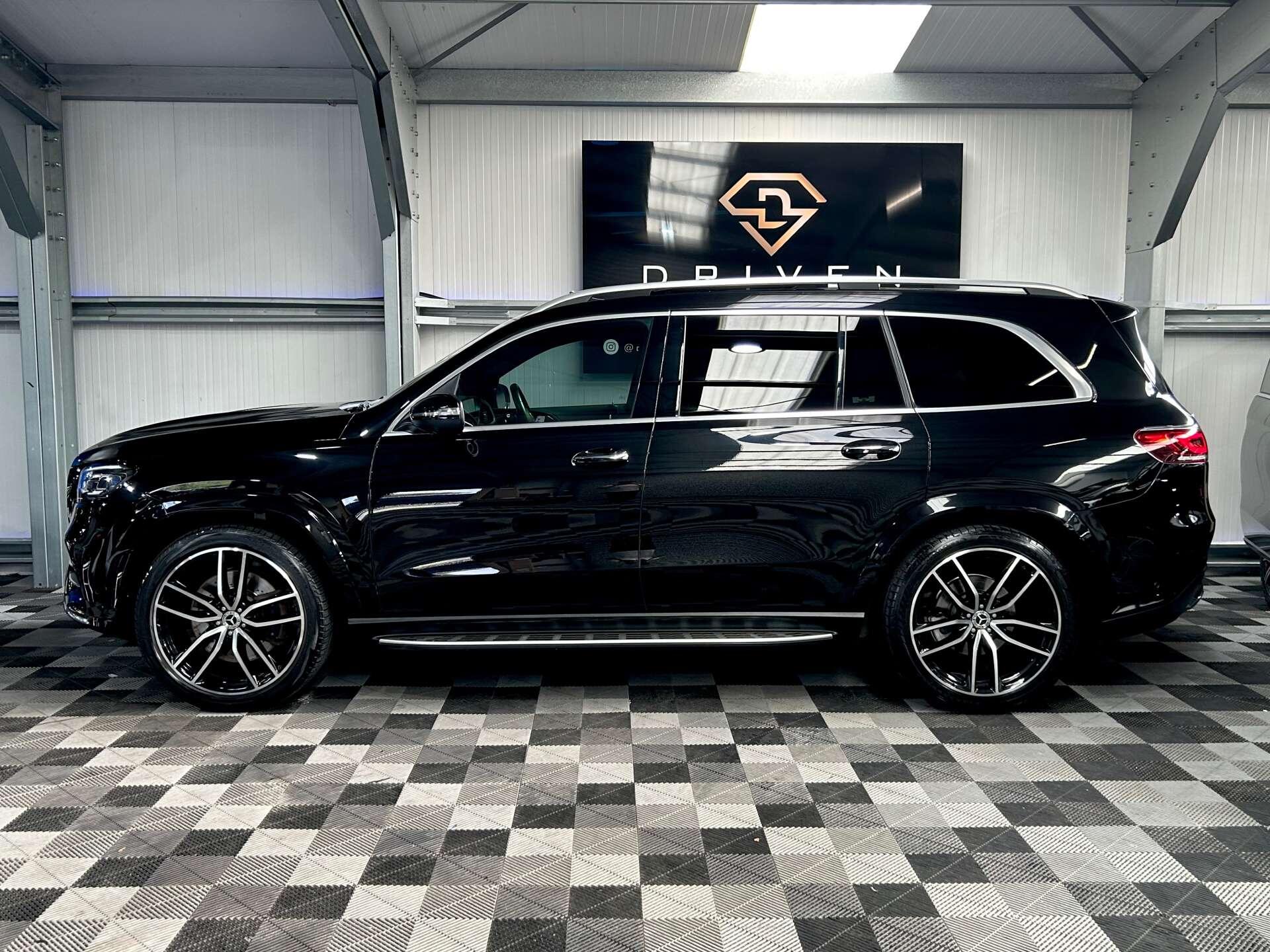 Mercedes-Benz GLS view 10