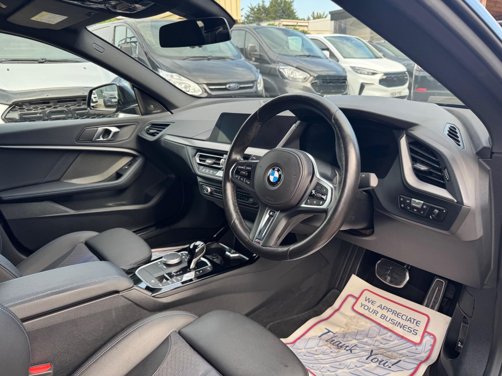 BMW 2 Series view 12