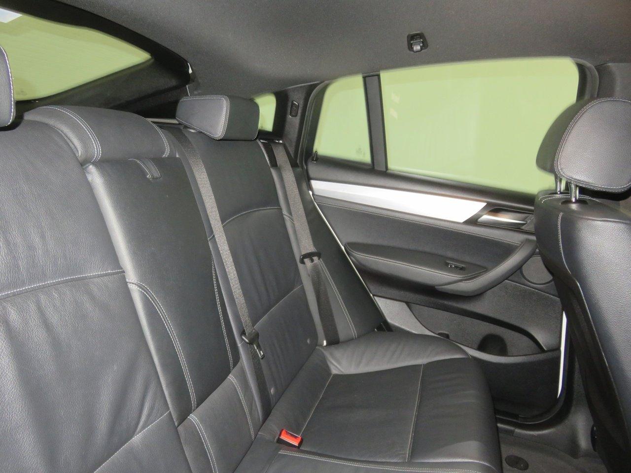 BMW X4 view 61