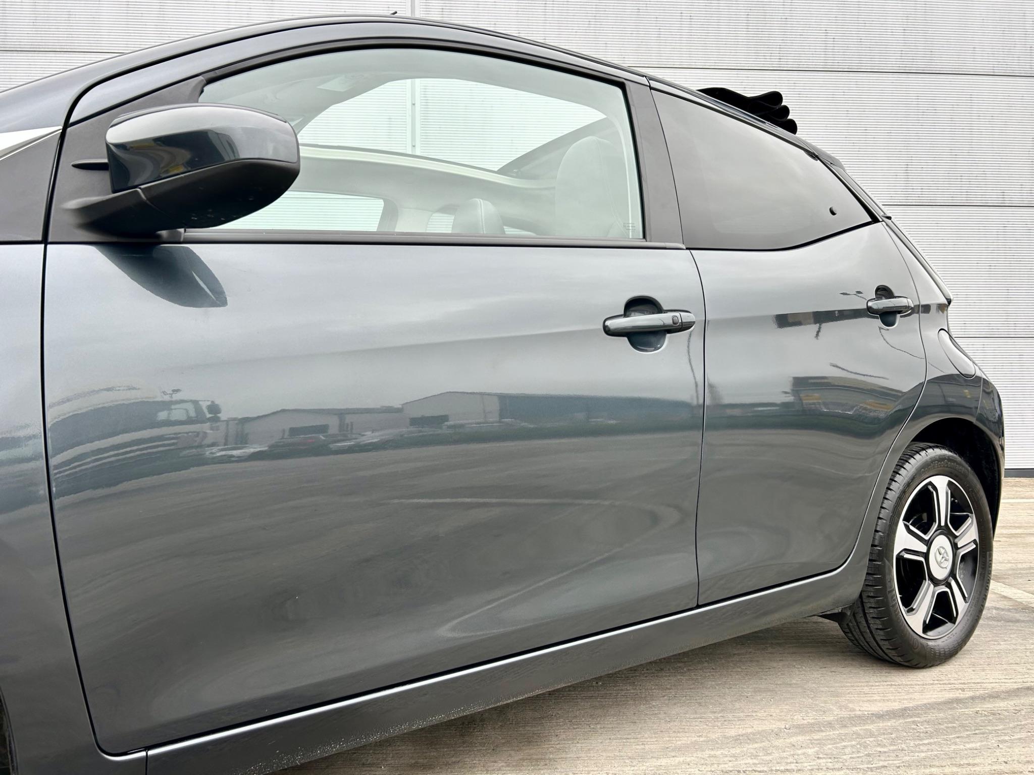 Toyota Aygo view 16