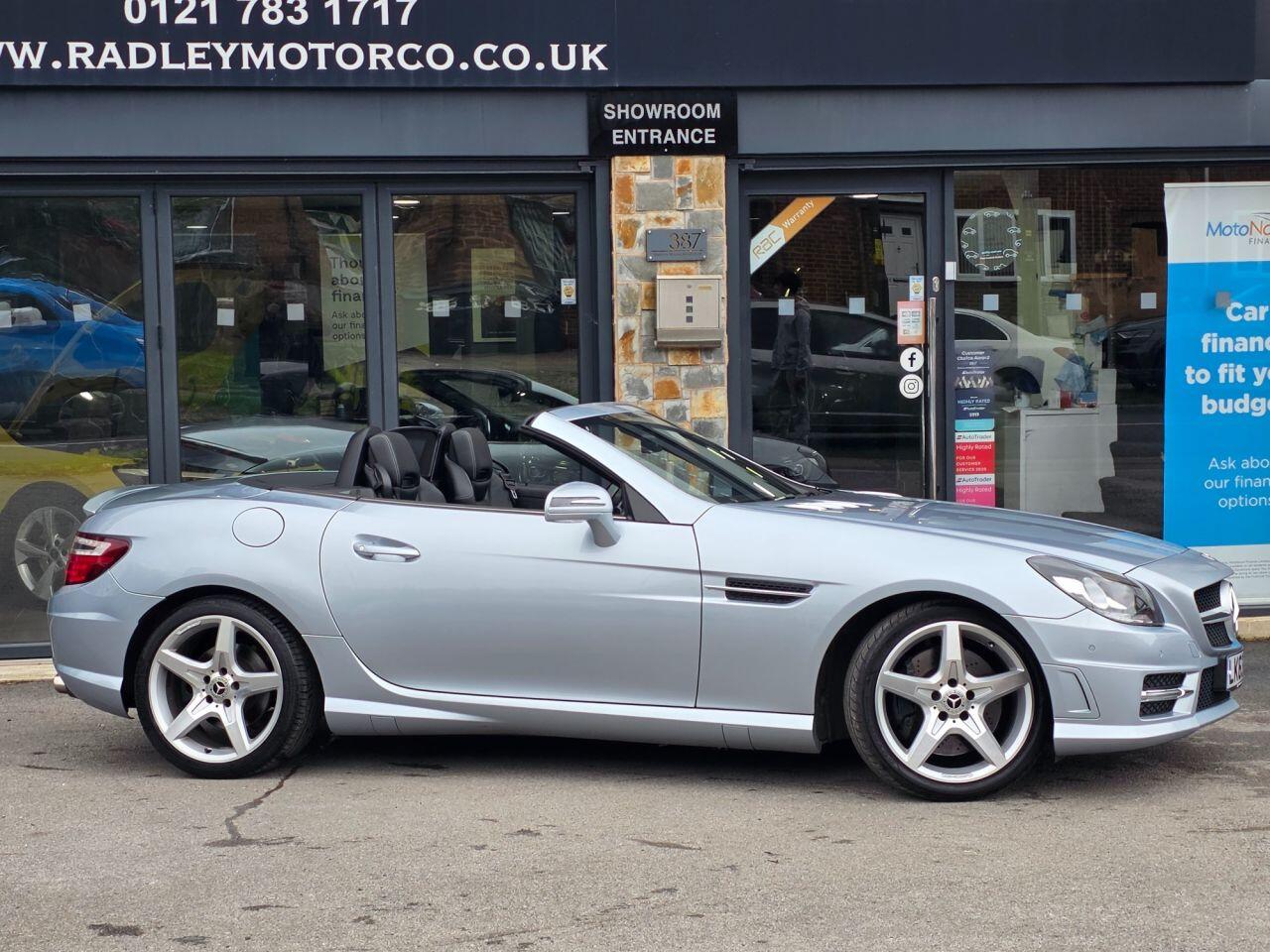 Mercedes-Benz SLK view 4