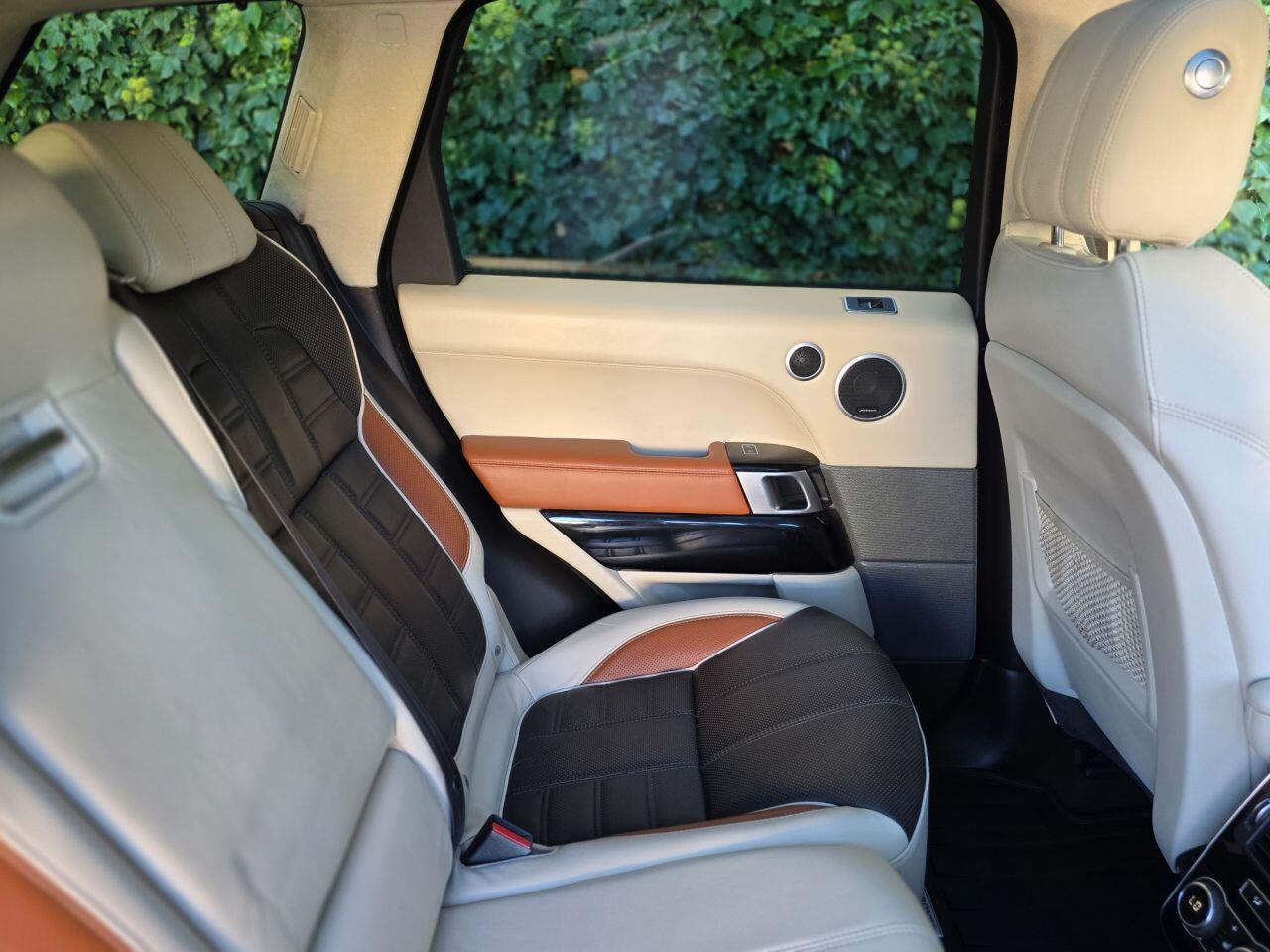 Land Rover Range Rover Sport view 45