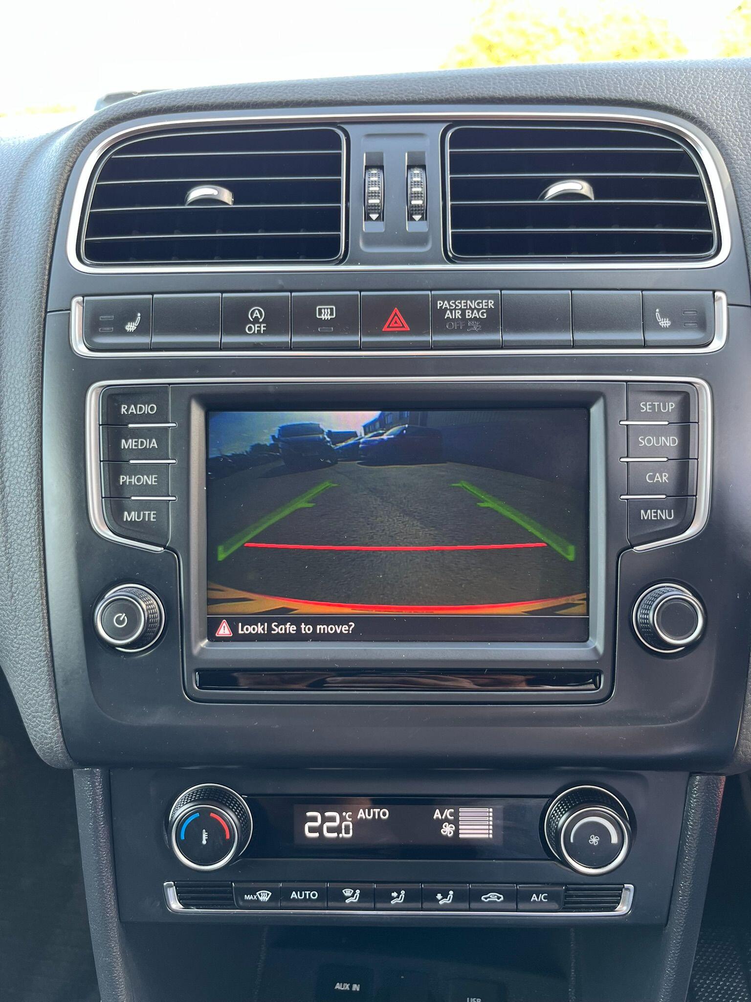 Volkswagen Polo view 23