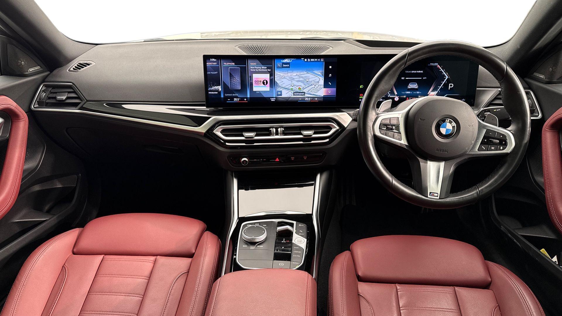 BMW 2 Series view 4