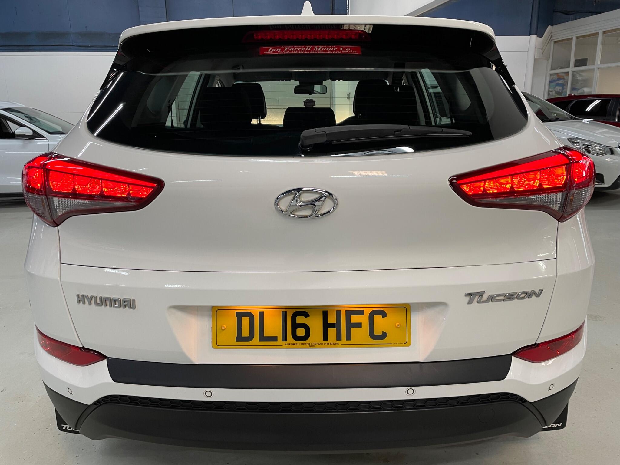 Hyundai Tucson view 8