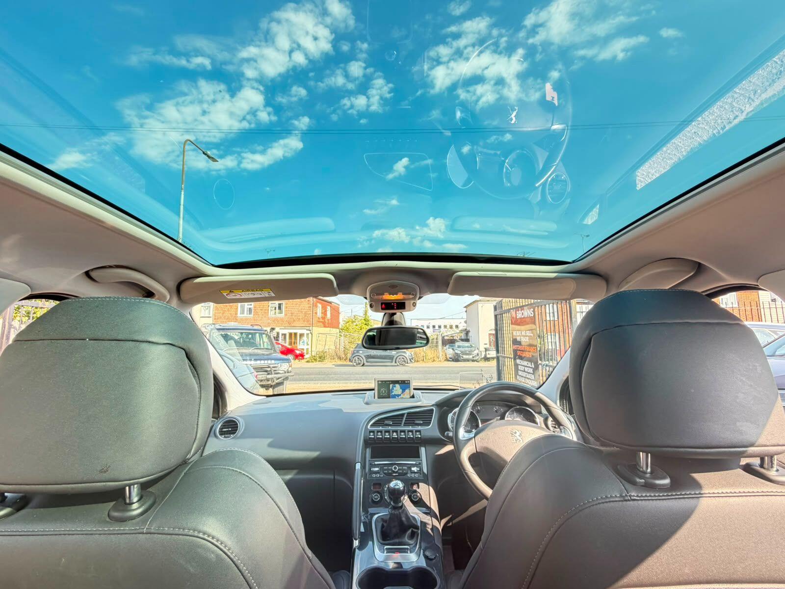 Peugeot 3008 view 23