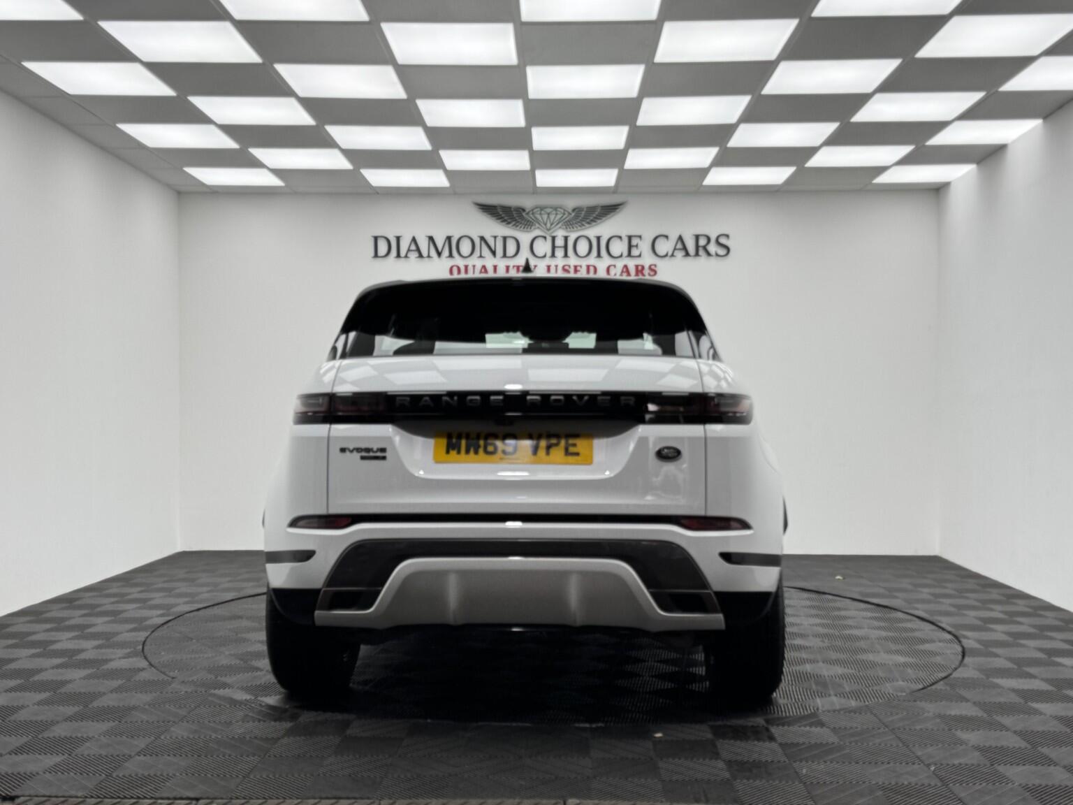 Land Rover Range Rover Evoque view 2