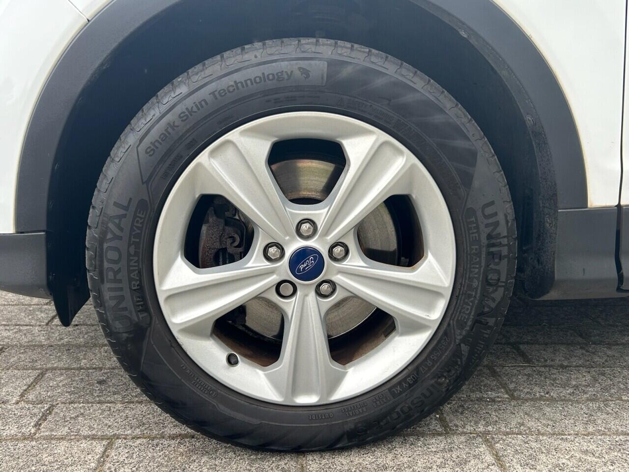 Ford Kuga view 41