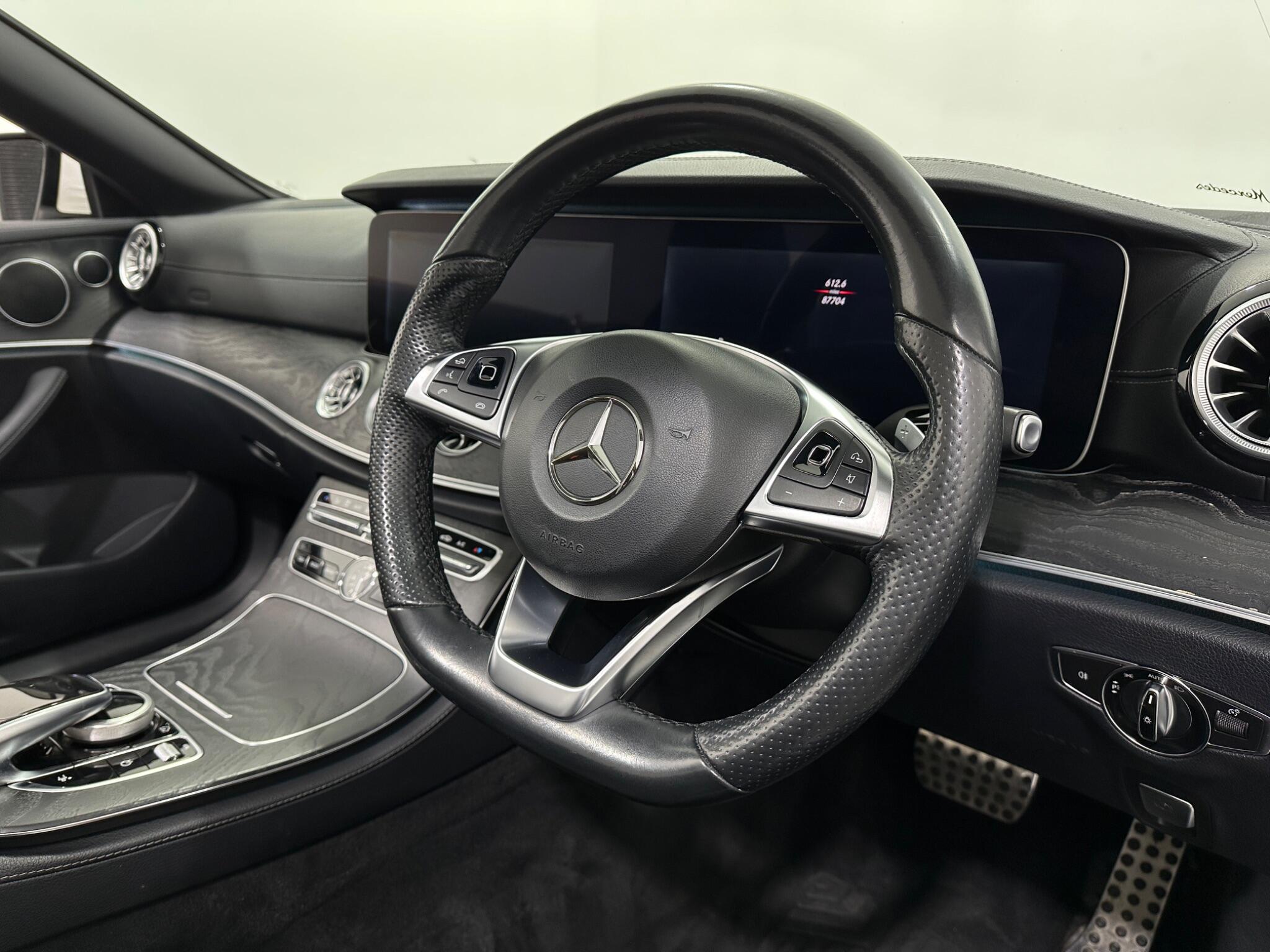 Mercedes-Benz E-Class view 11