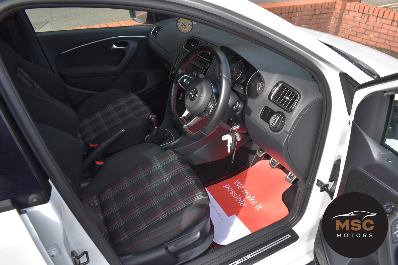 Volkswagen Polo view 31