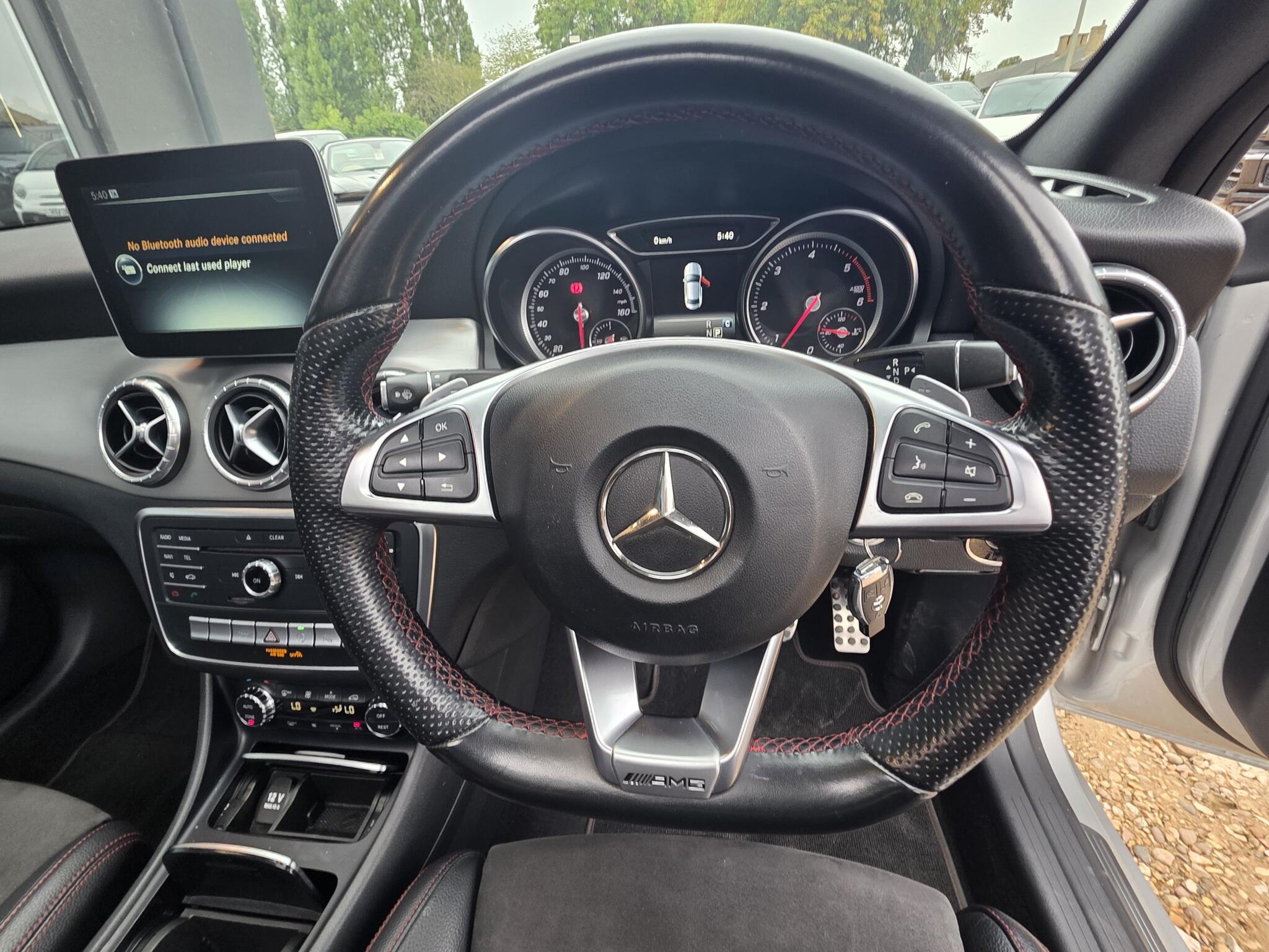 Mercedes-Benz Cla view 16