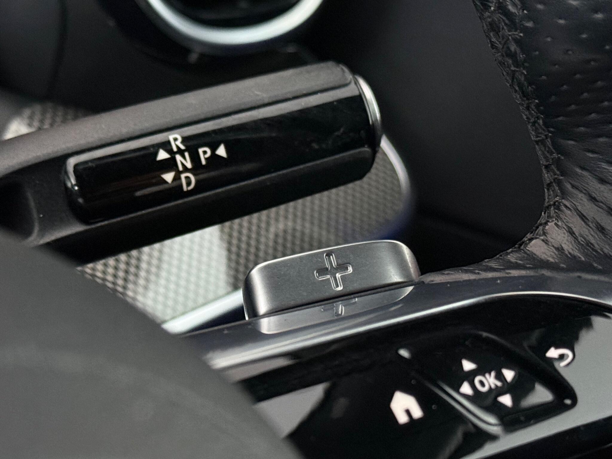 Mercedes-Benz C-Class view 20