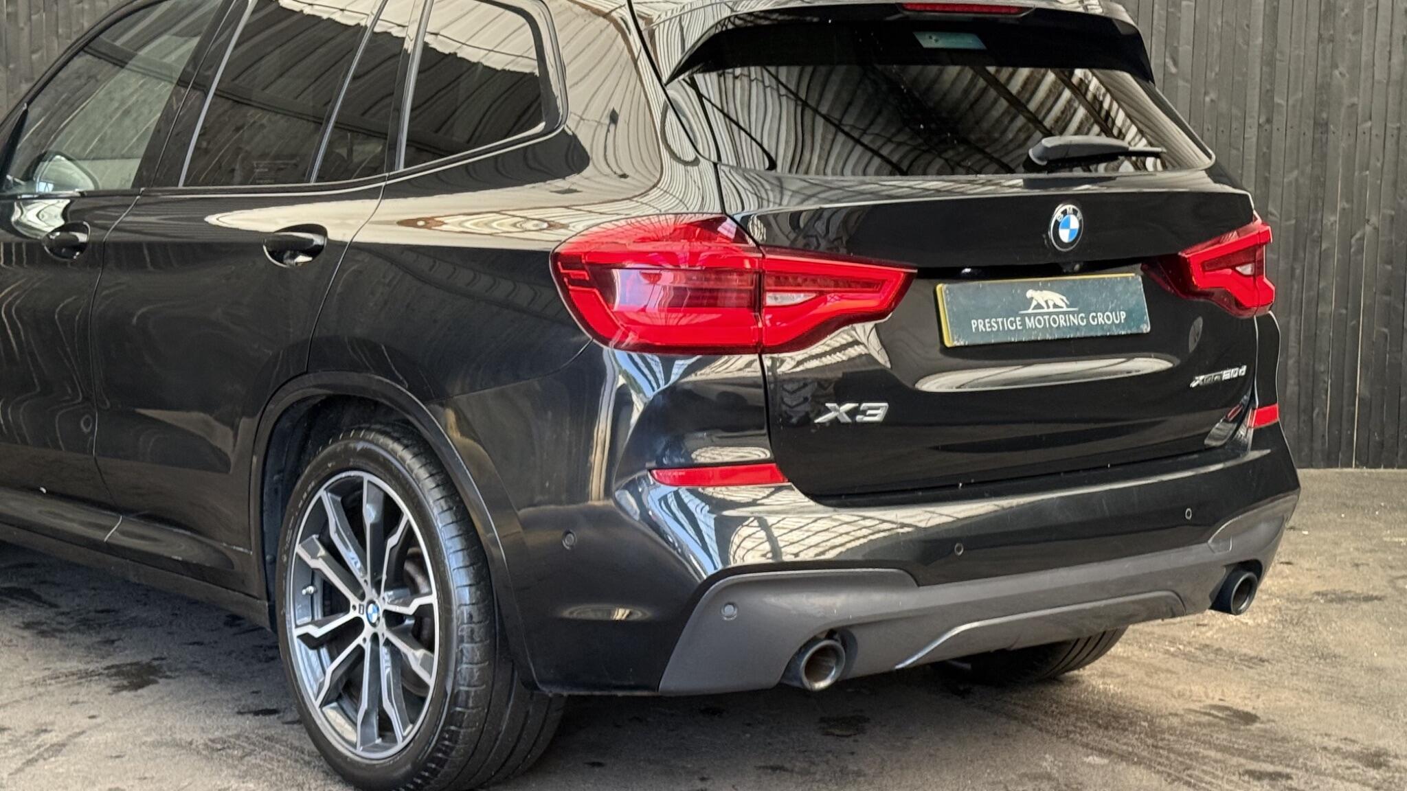 BMW X3 view 7
