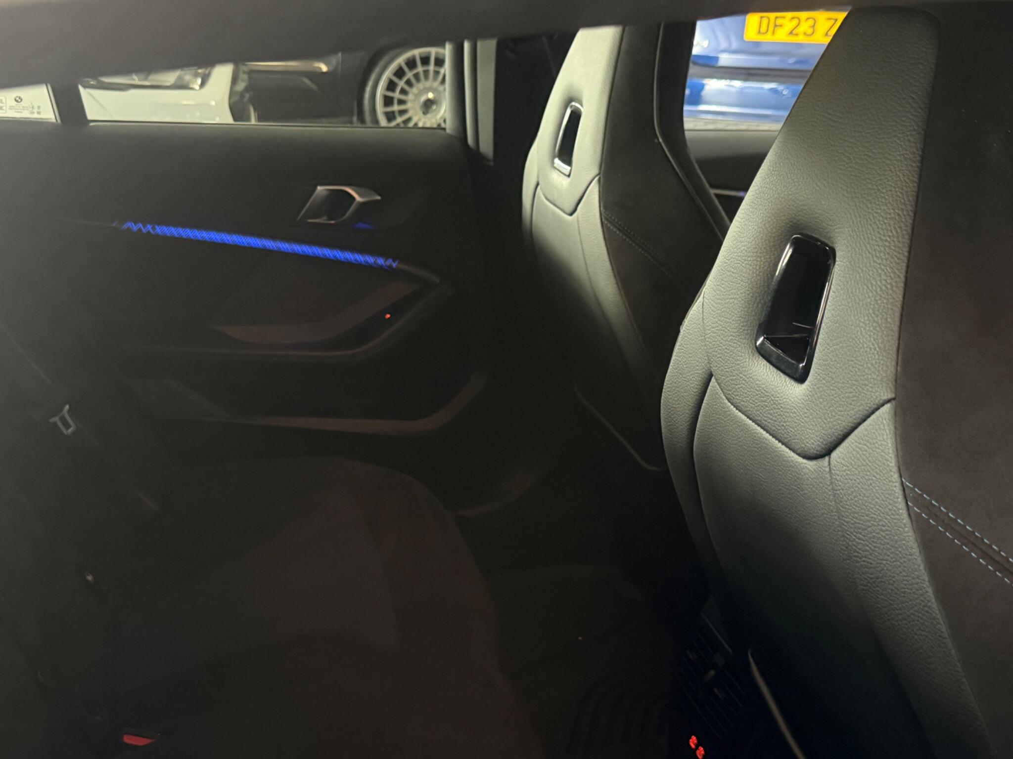 BMW 1 Series view 92