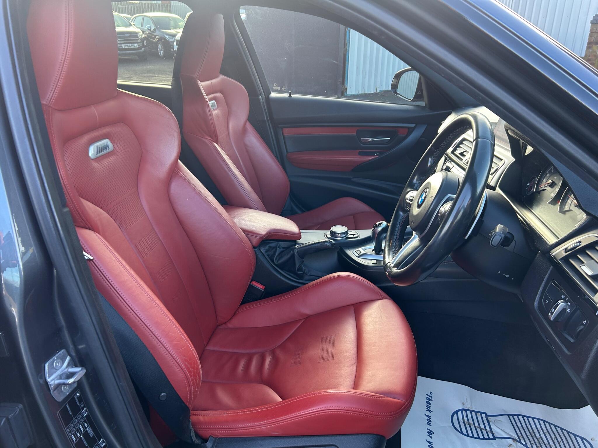 2016 BMW M3 image 29
