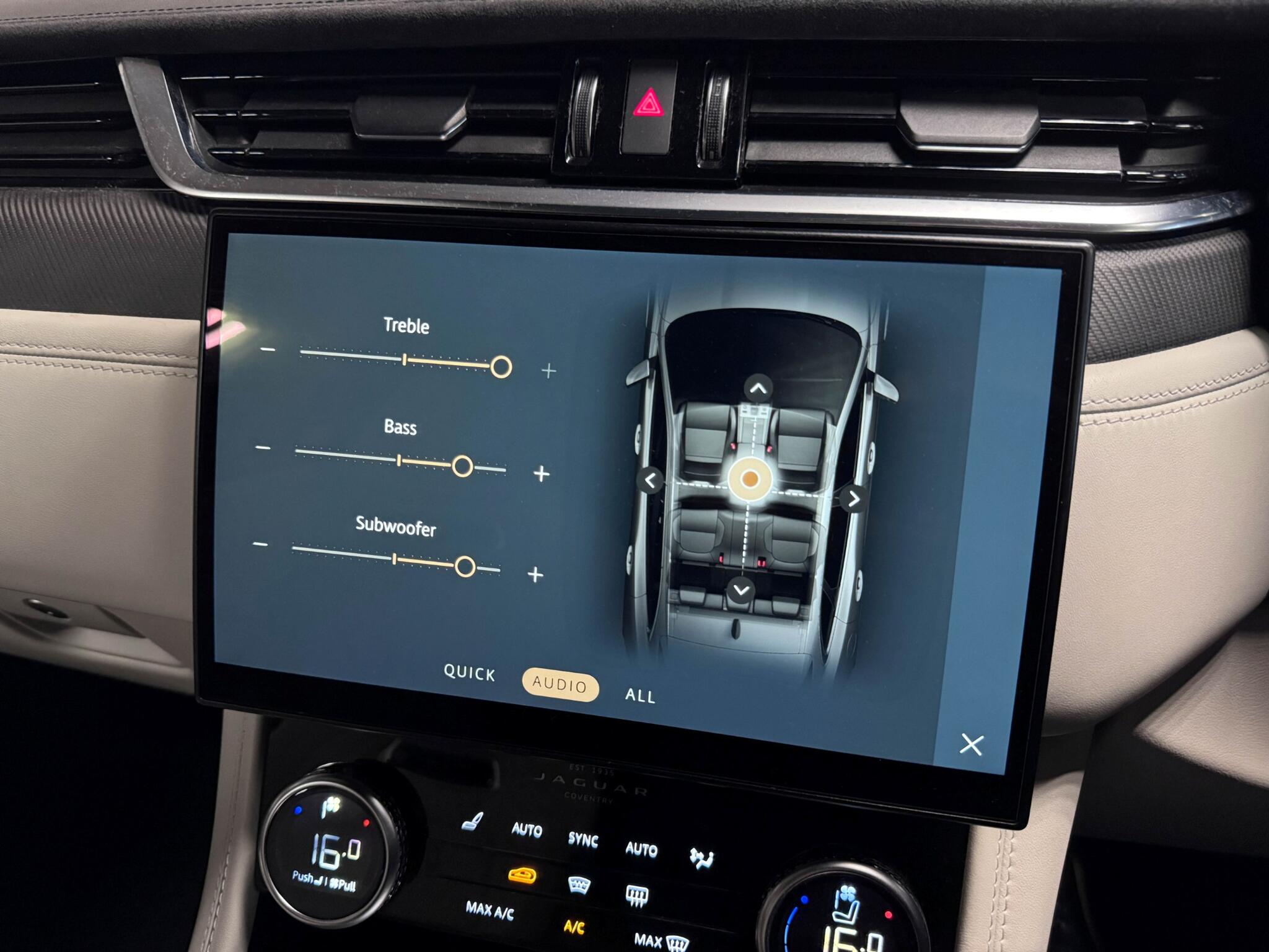 Jaguar F-Pace view 59