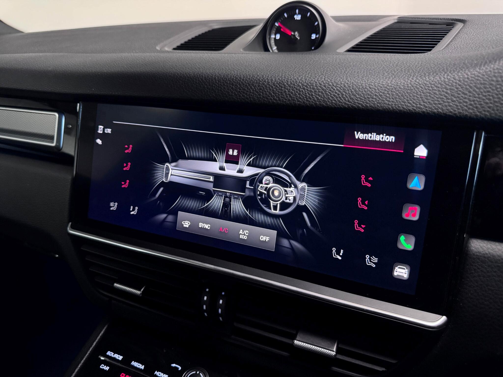 Porsche Cayenne view 51
