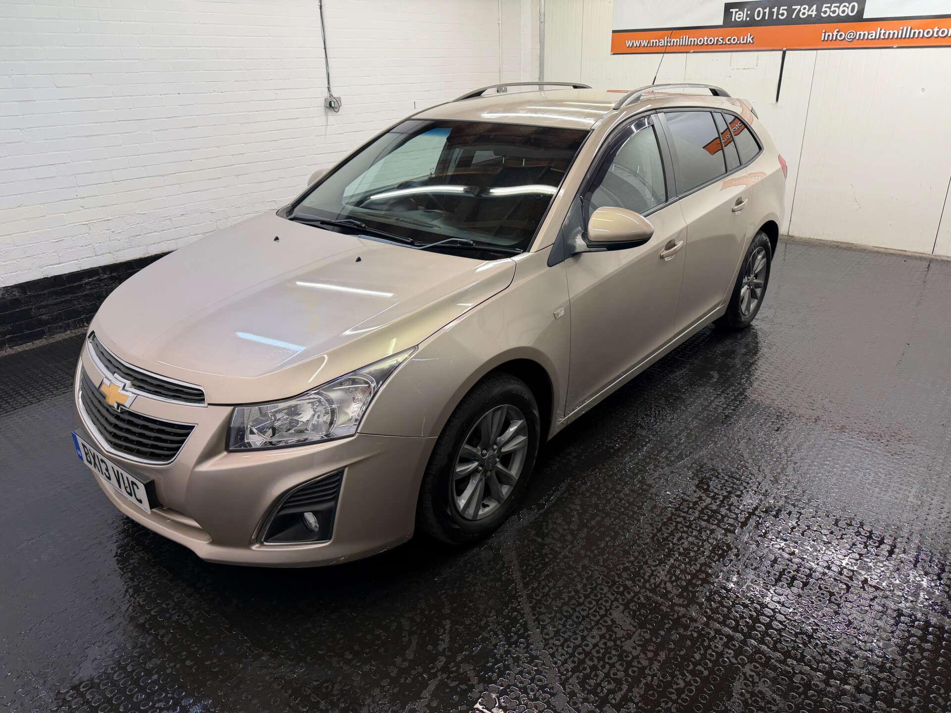 Chevrolet Cruze view 25
